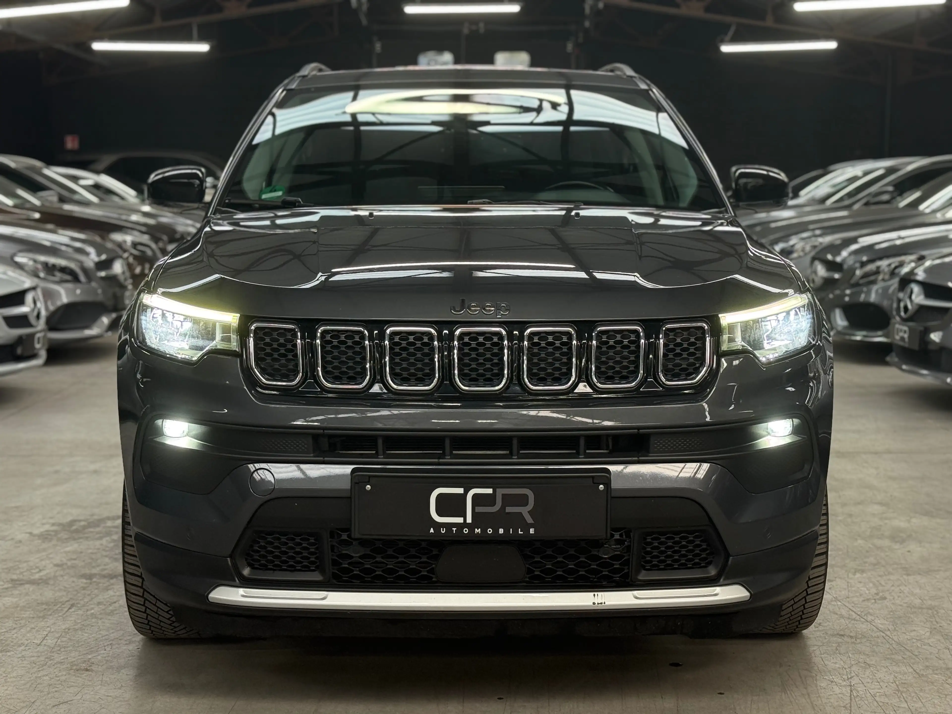 Jeep Compass 1.3 i Turbo 4x2 * NEW MODEL * COCKPIT * PANO * GPS * CAMERA * — photo 2