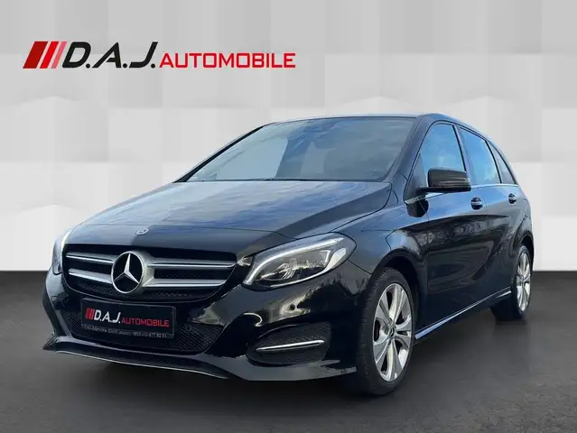 Mercedes-Benz B 180 Urban / LED NAV SHZ PDC Parkassist Alu BT