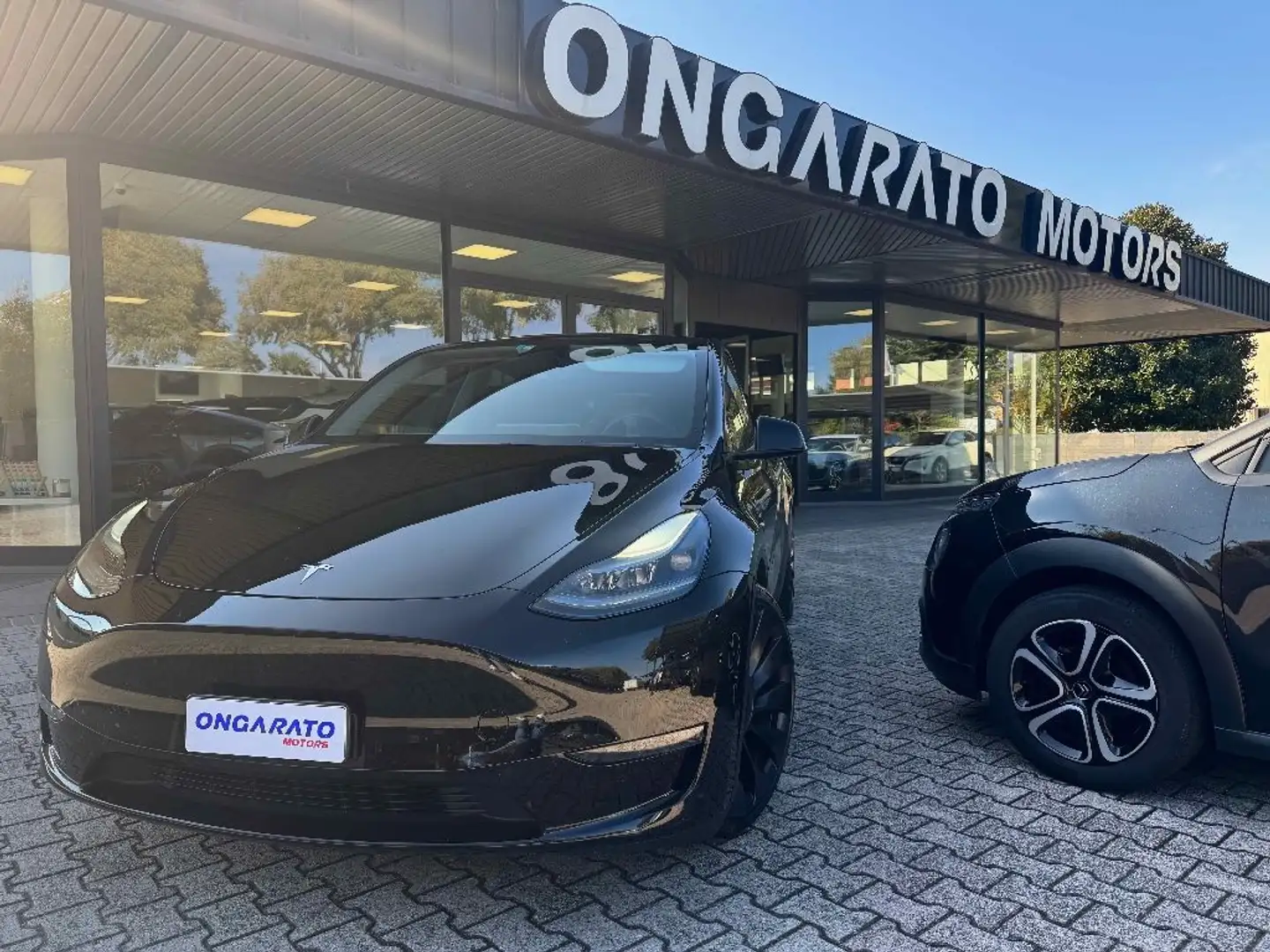 Tesla Model Y Performance AWD Nero - 1
