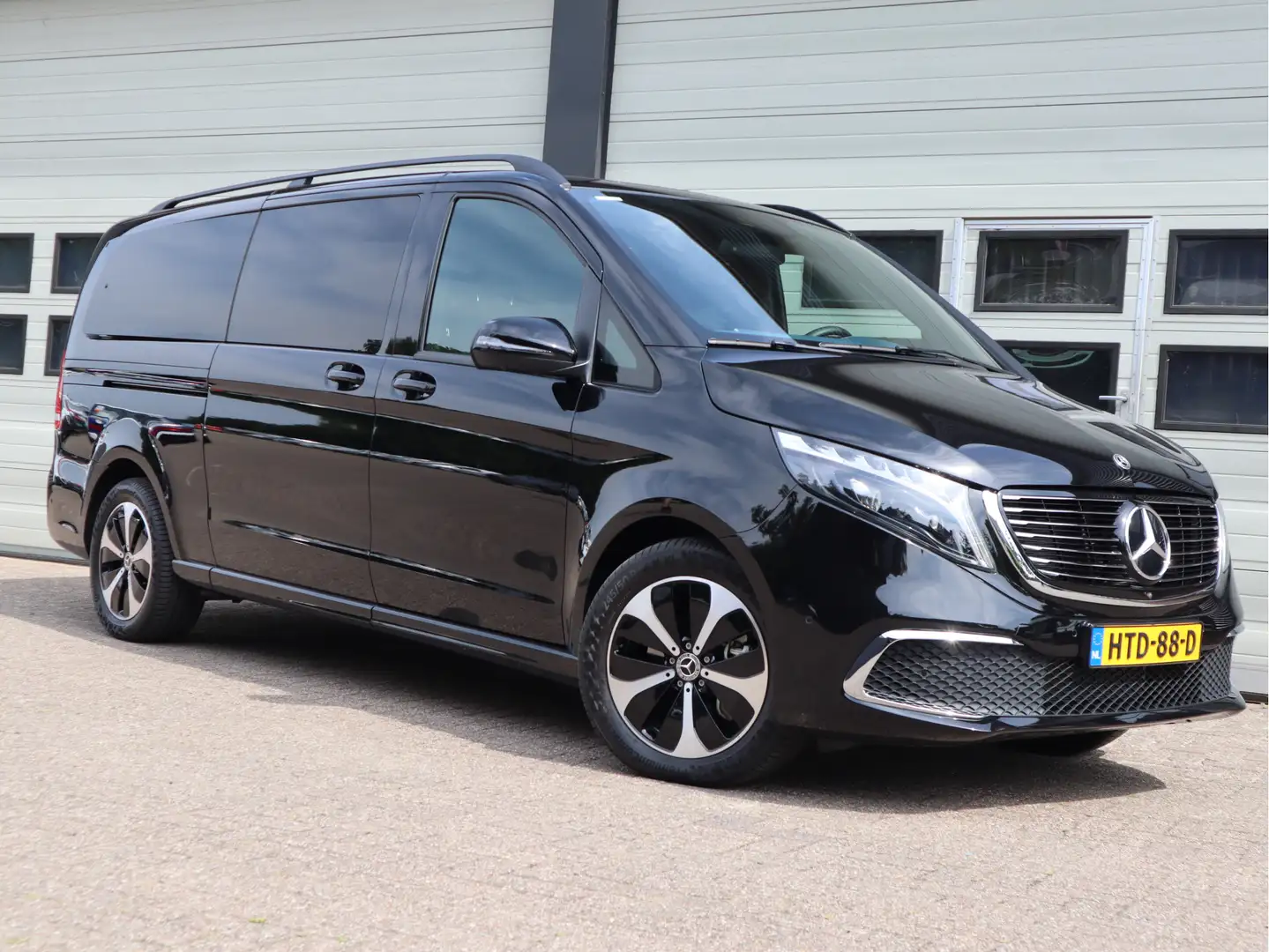 Mercedes-Benz EQV 250 Avantgarde - Extra lang L3 - 7 Persoons - Luchtver Noir - 2