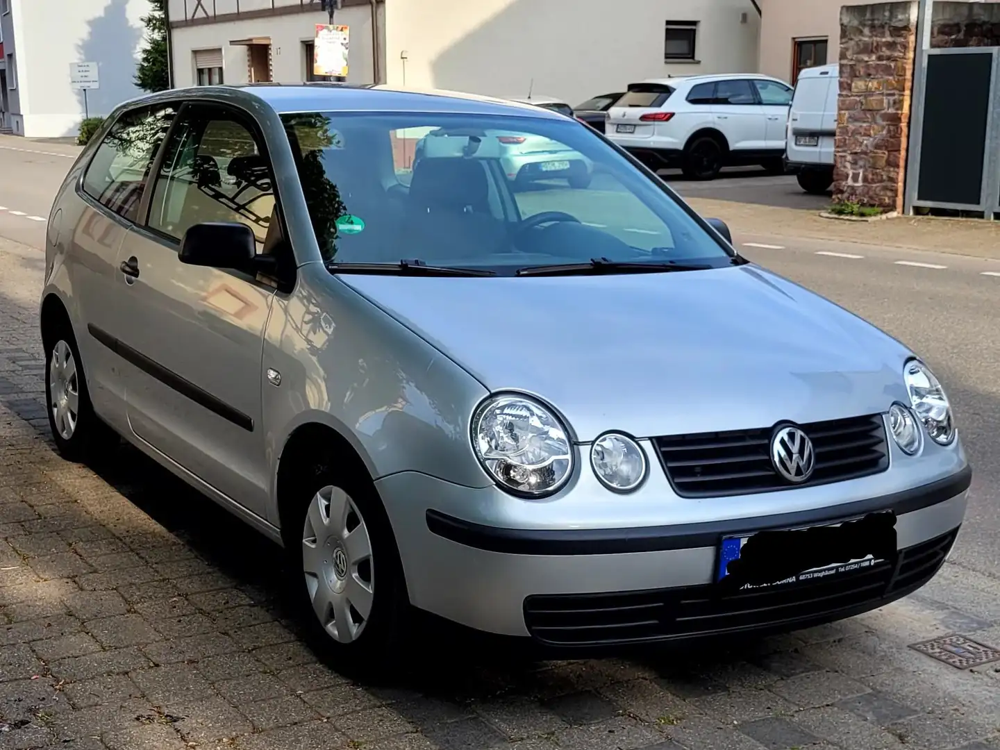 Volkswagen Polo 1.2 9N 47 kw / 64 PS TÜV Neu bis 02/27 Silber - 1
