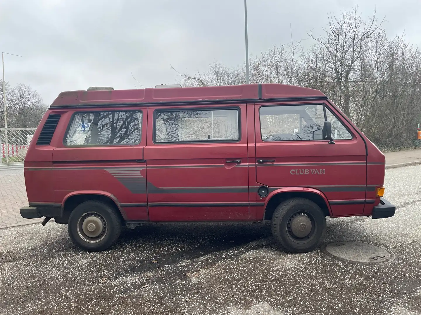 Volkswagen T3 Multivan Multivan m.Aufstd. 253 T92 Czerwony - 1