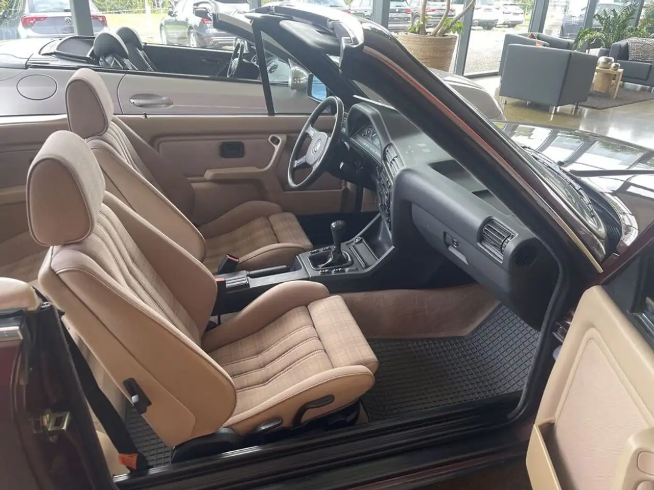 BMW 320 i Cabrio Sportsitze Nebelscheinwerfer, foto 6