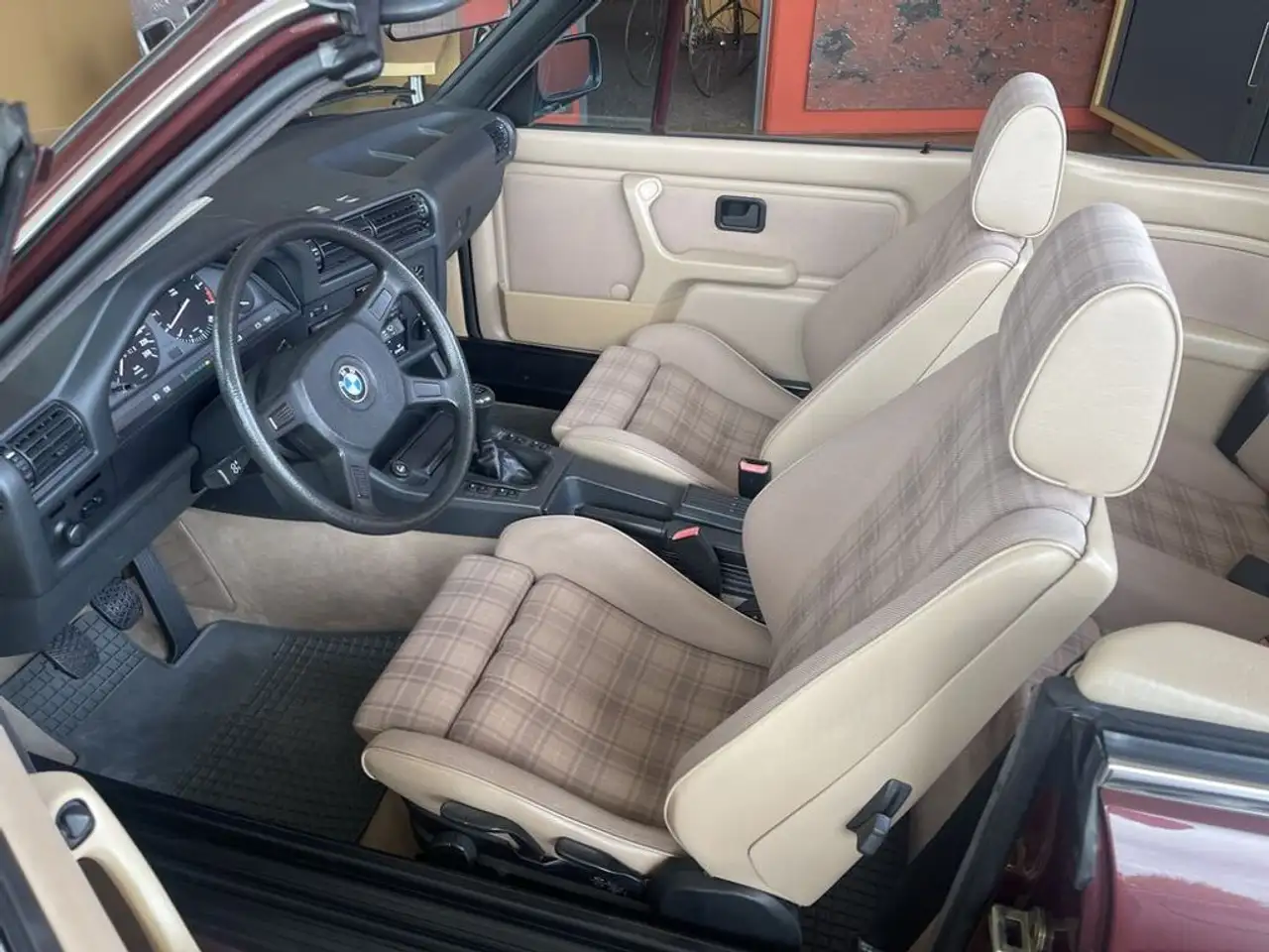 BMW 320 i Cabrio Sportsitze Nebelscheinwerfer, foto 8
