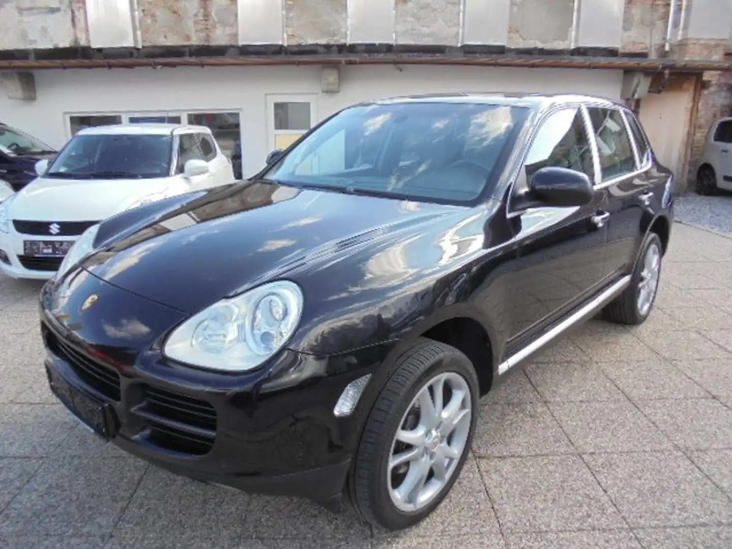 Porsche Cayenne Cayenne 3,2 Tiptronic Schwarz - 1