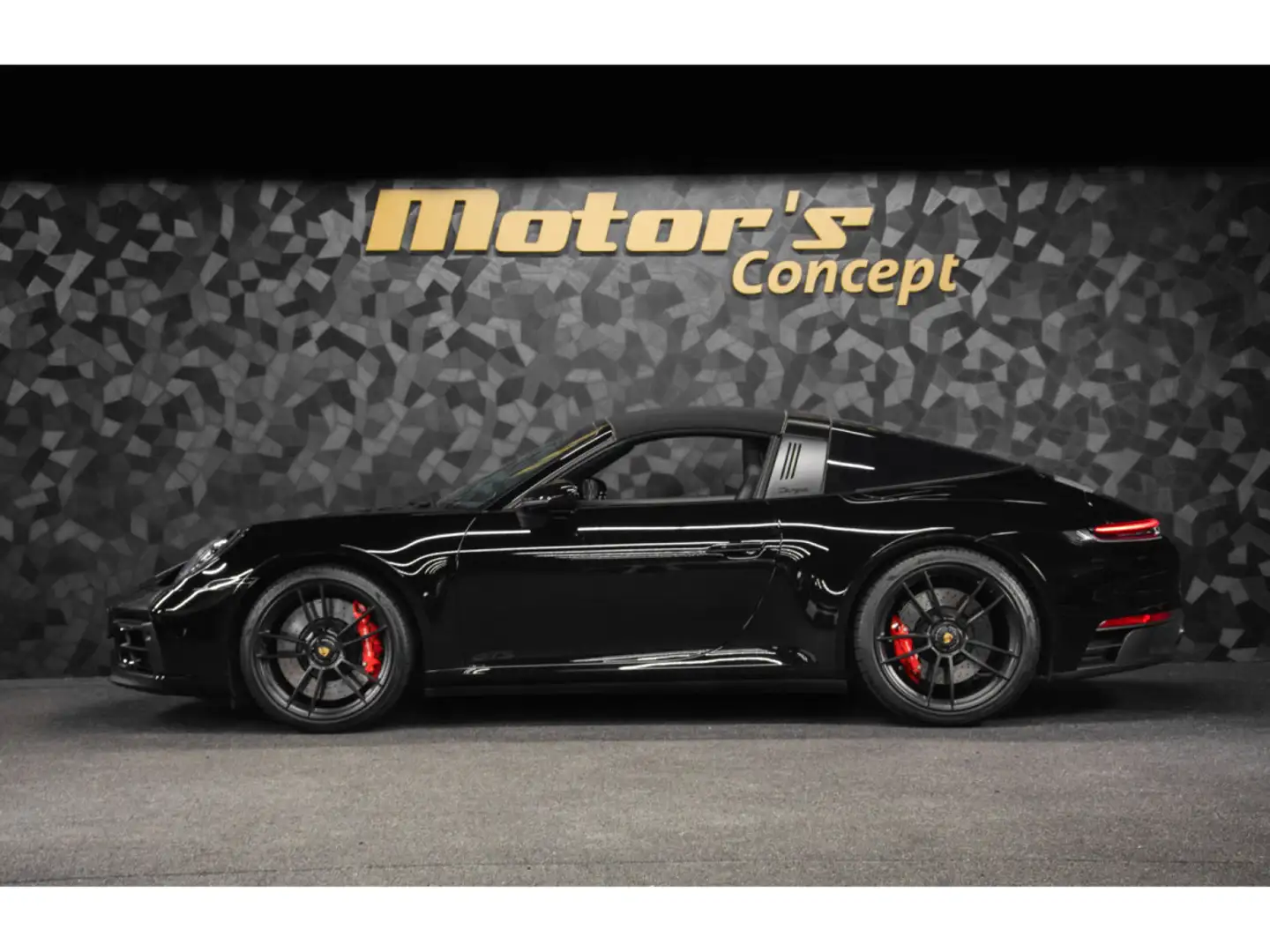 Porsche 992 Targa 4 GTS PDK Noir - 2