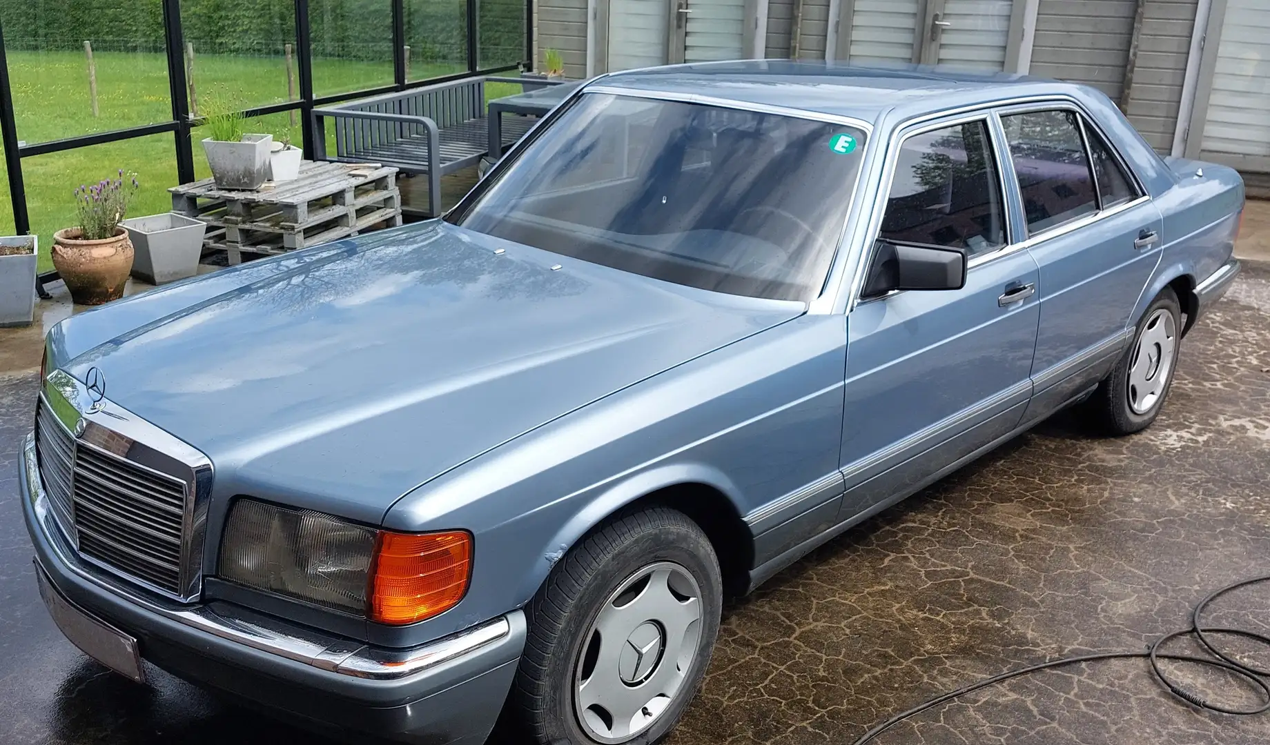 Mercedes-Benz 260 SE Bleu - 1