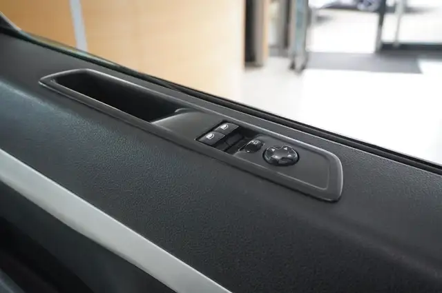 Opel Zafira Life view 15