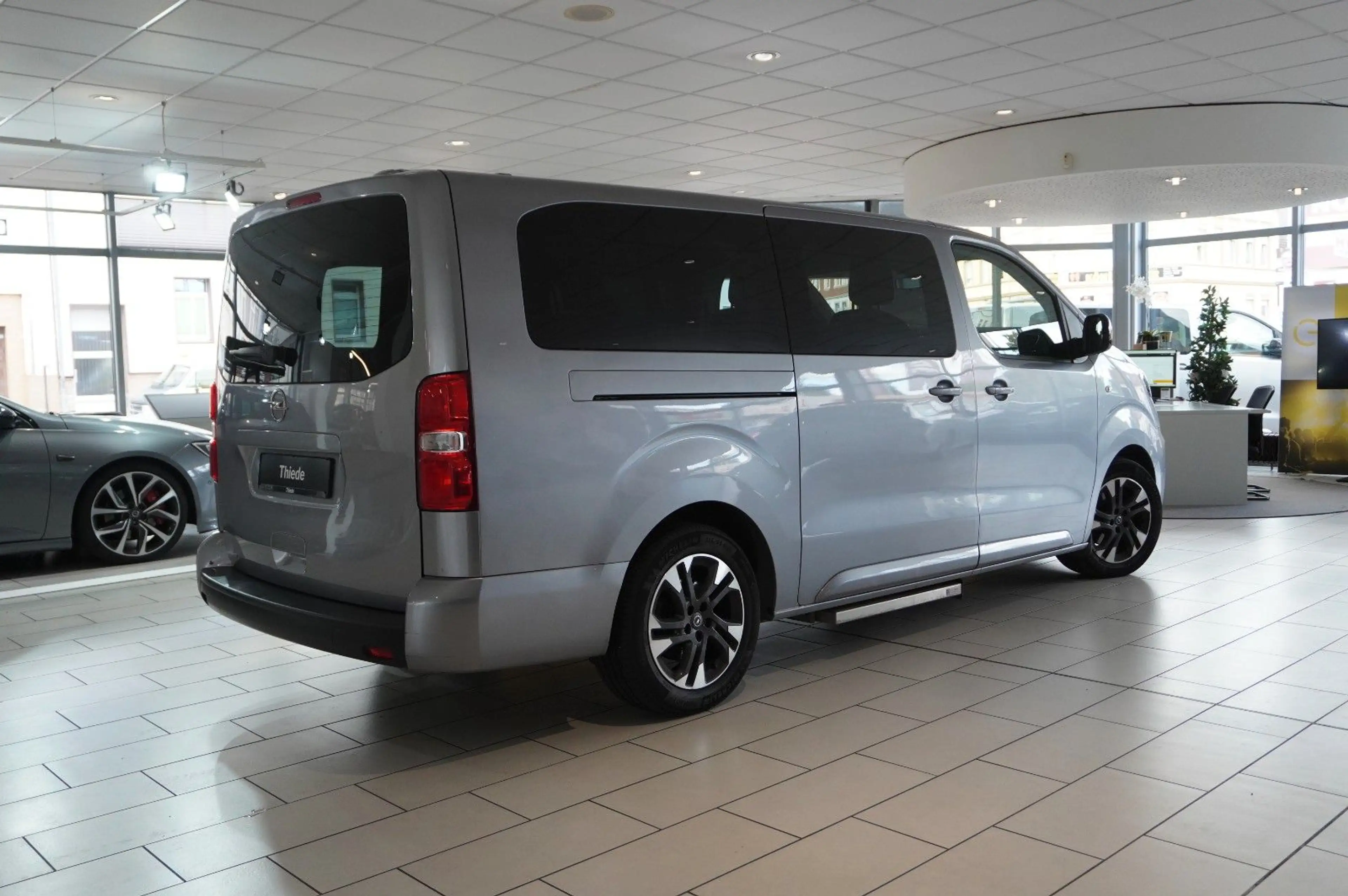 Opel Zafira Life 2.0D EDIT. "M" NAVI/LED/SHZ/TEMP/DAB — photo 9