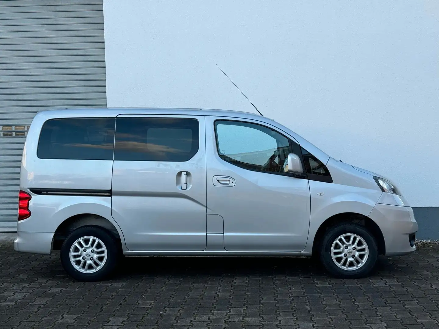 Nissan NV200 1.6 Premium*1.Hand*7-Sitze*Kamera Silber - 2