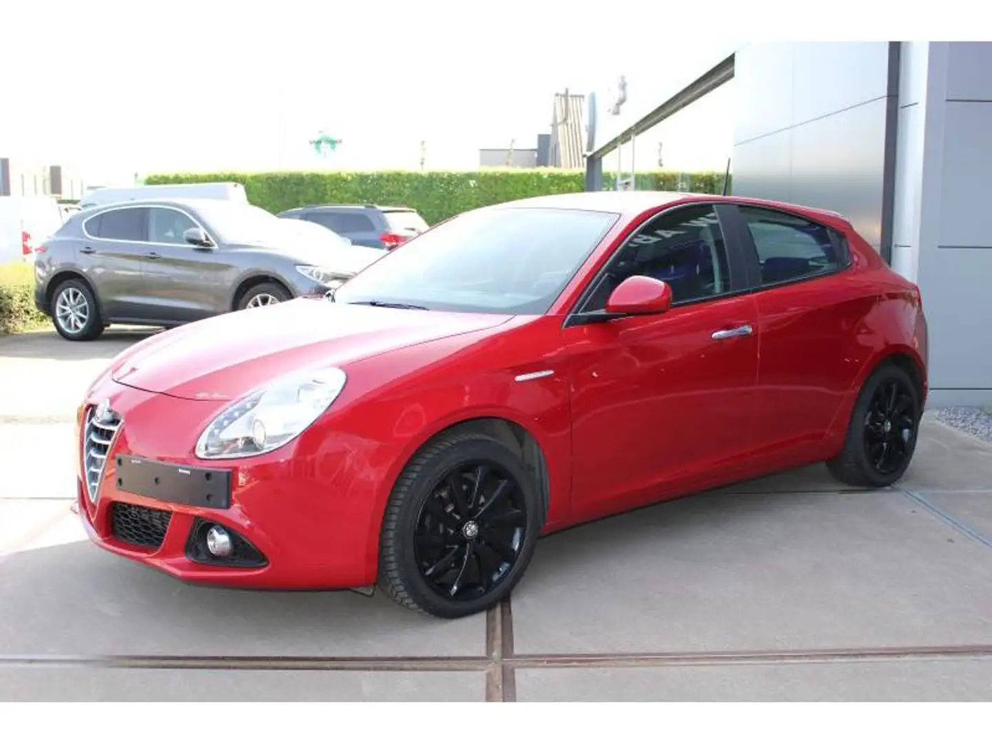 Alfa Romeo Giulietta Distinctive Rouge - 2