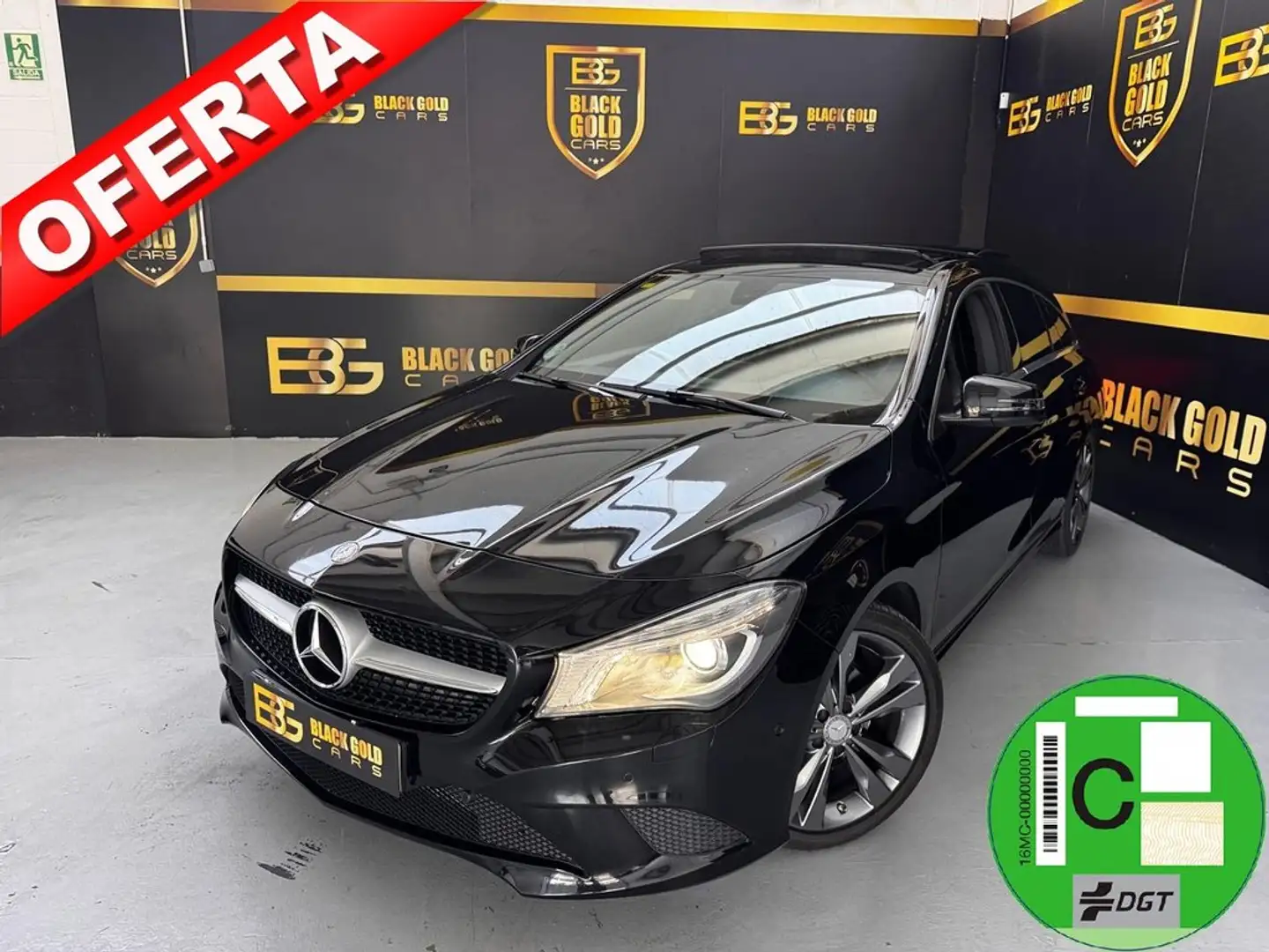 Mercedes-Benz CLA 200 d Urban Shooting Brake Schwarz - 1