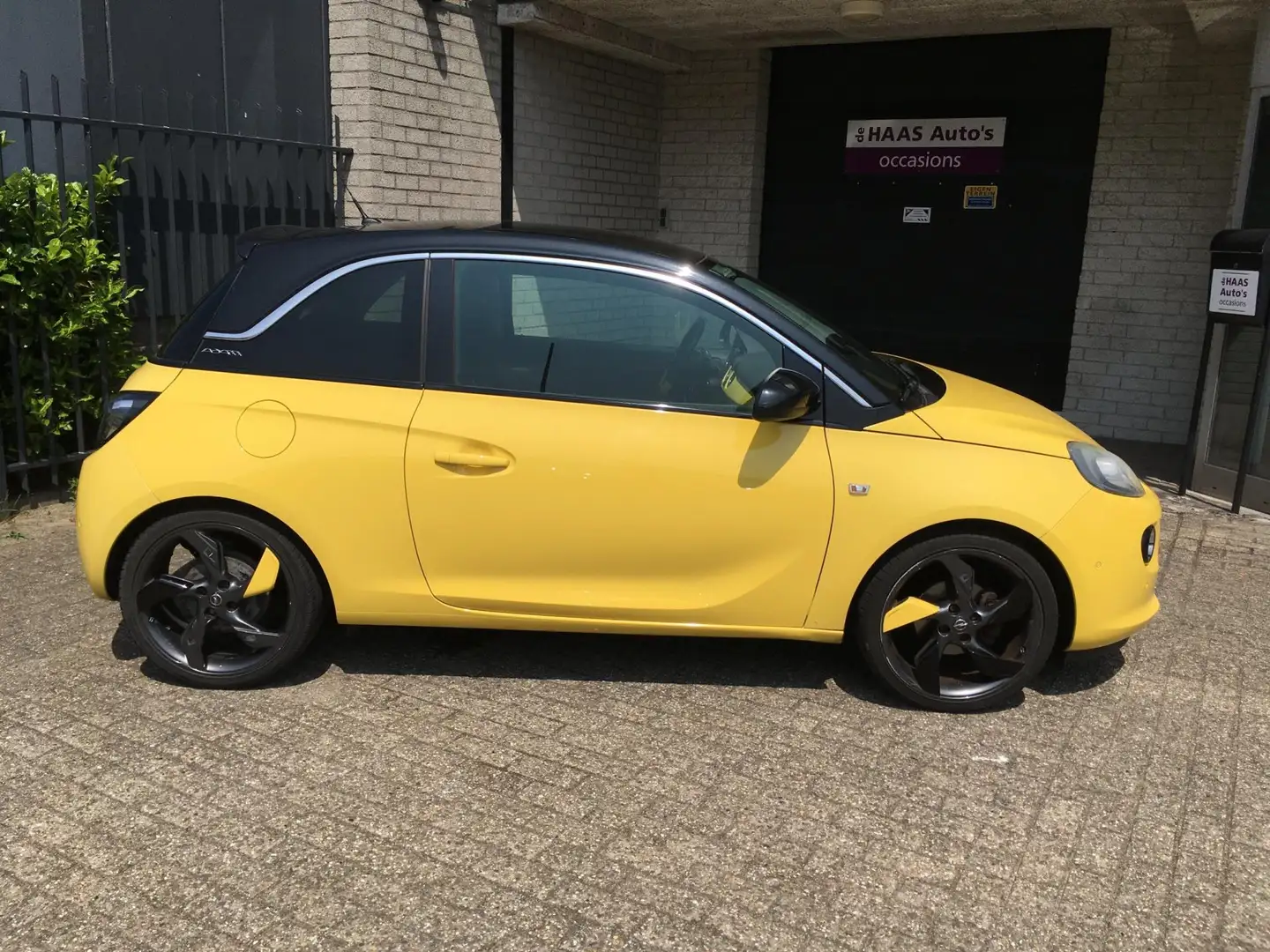 Opel Adam 1.4 Glam / CLIMA / ALU VELGEN / LEDER / FANTASTISC Jaune - 2