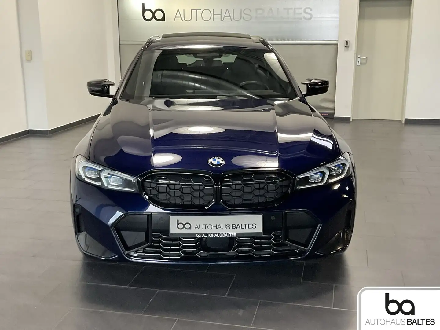 BMW M340d Touring xDrive Facelift/Pano/Driv/H&K/AHK Bleu - 2