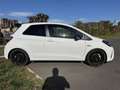 Toyota Yaris III 1.8L 215ch GRMN Blanc - thumbnail 4