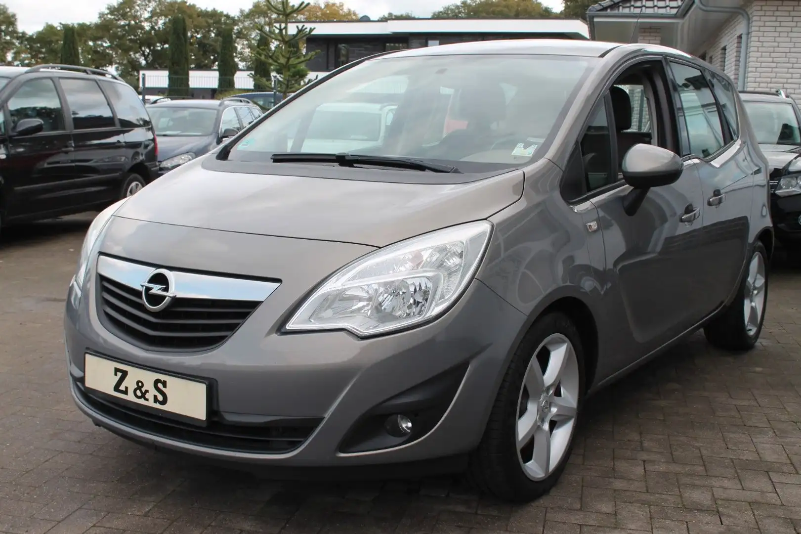 Opel Meriva B Edition Braun - 2
