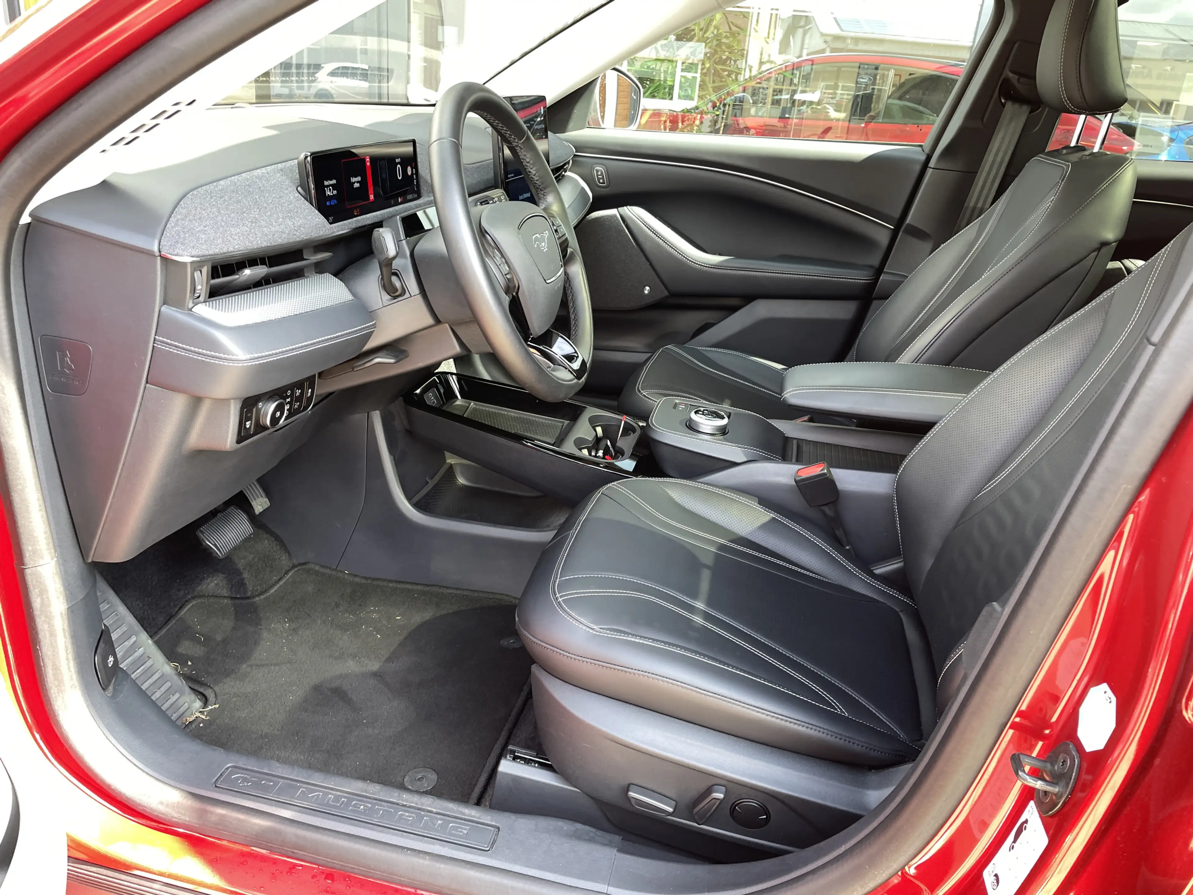 Ford Mustang Mach-E Panorama*Kamera*ACC*75kWh — photo 14
