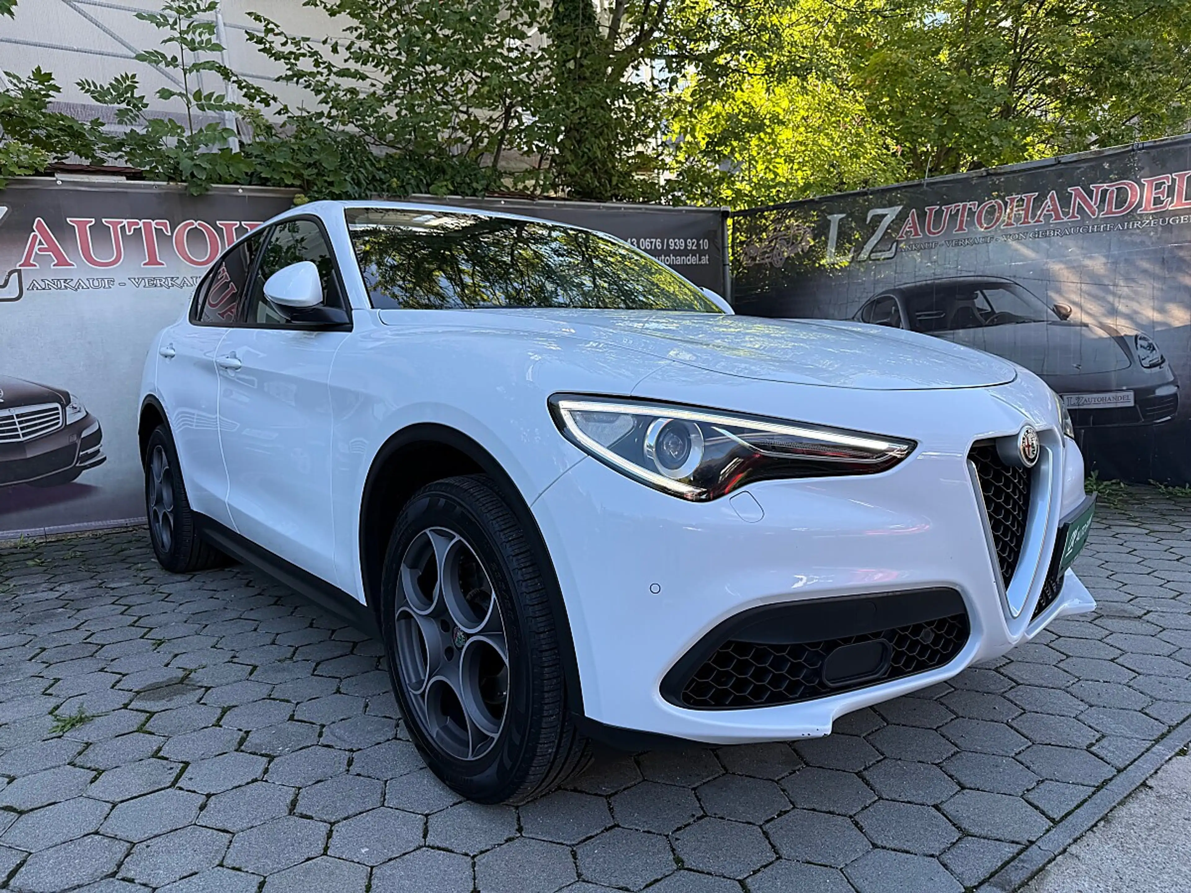 Alfa Romeo Stelvio Super 2,0 ATX AWD Q4 — photo 10