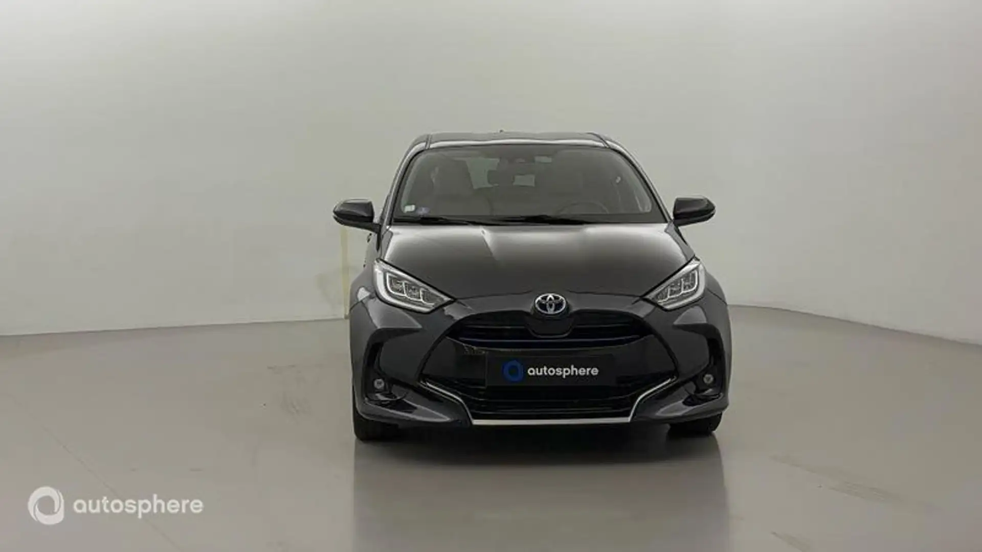 Toyota Yaris 116h Iconic 5p - 2