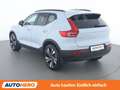 Volvo XC40 2.0 B3 Mild-Hybrid Plus Dark 2WD Weiß - thumbnail 4