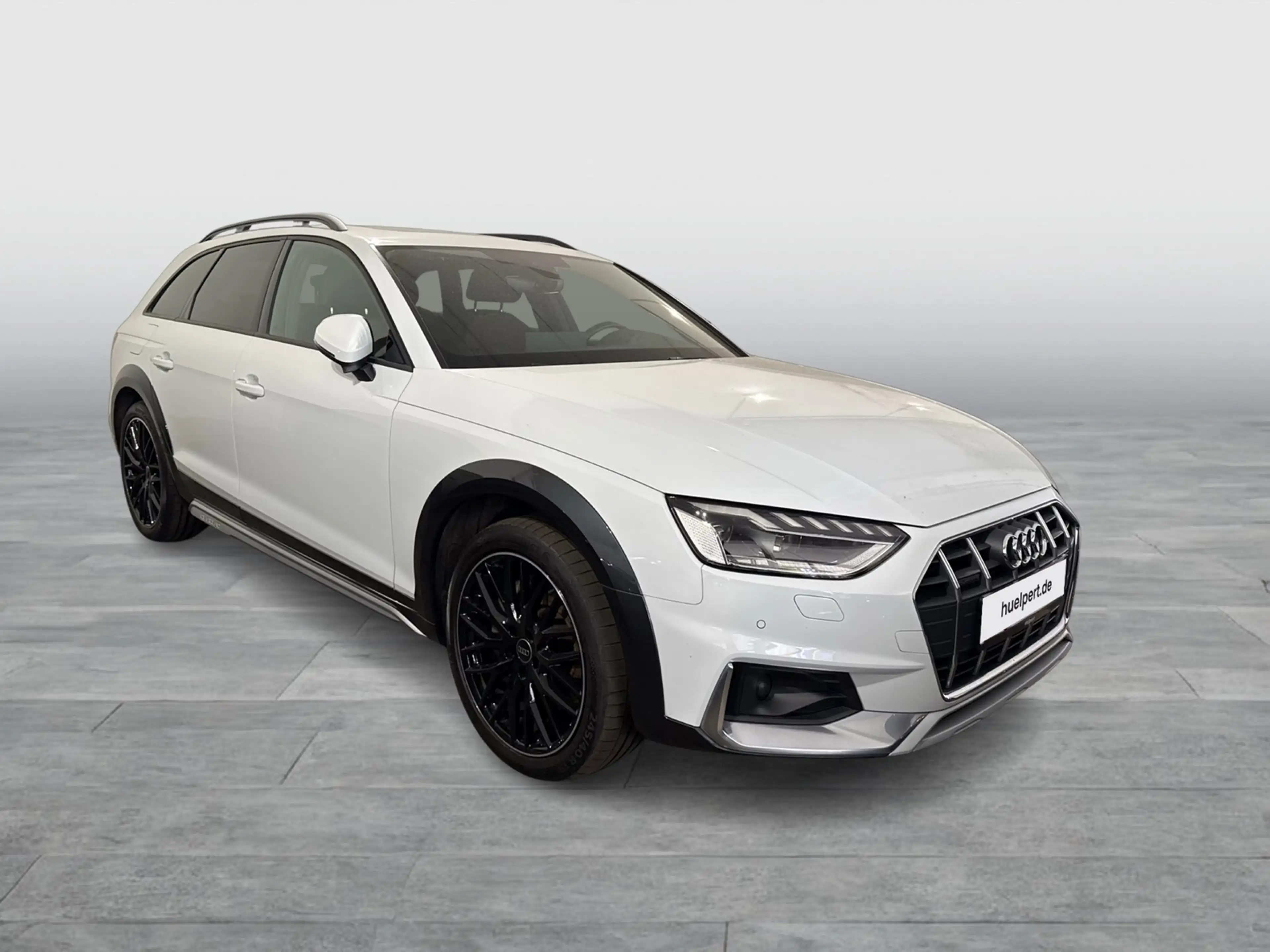 Audi A4 allroad 50 Qu. PANO STANDHZ. AHK B&O LM19 — photo 5