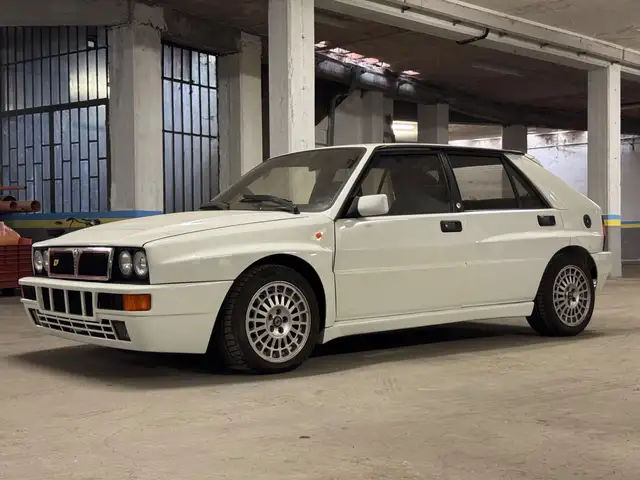 Lancia Delta 2.0i.e. turbo 16V HF integrale