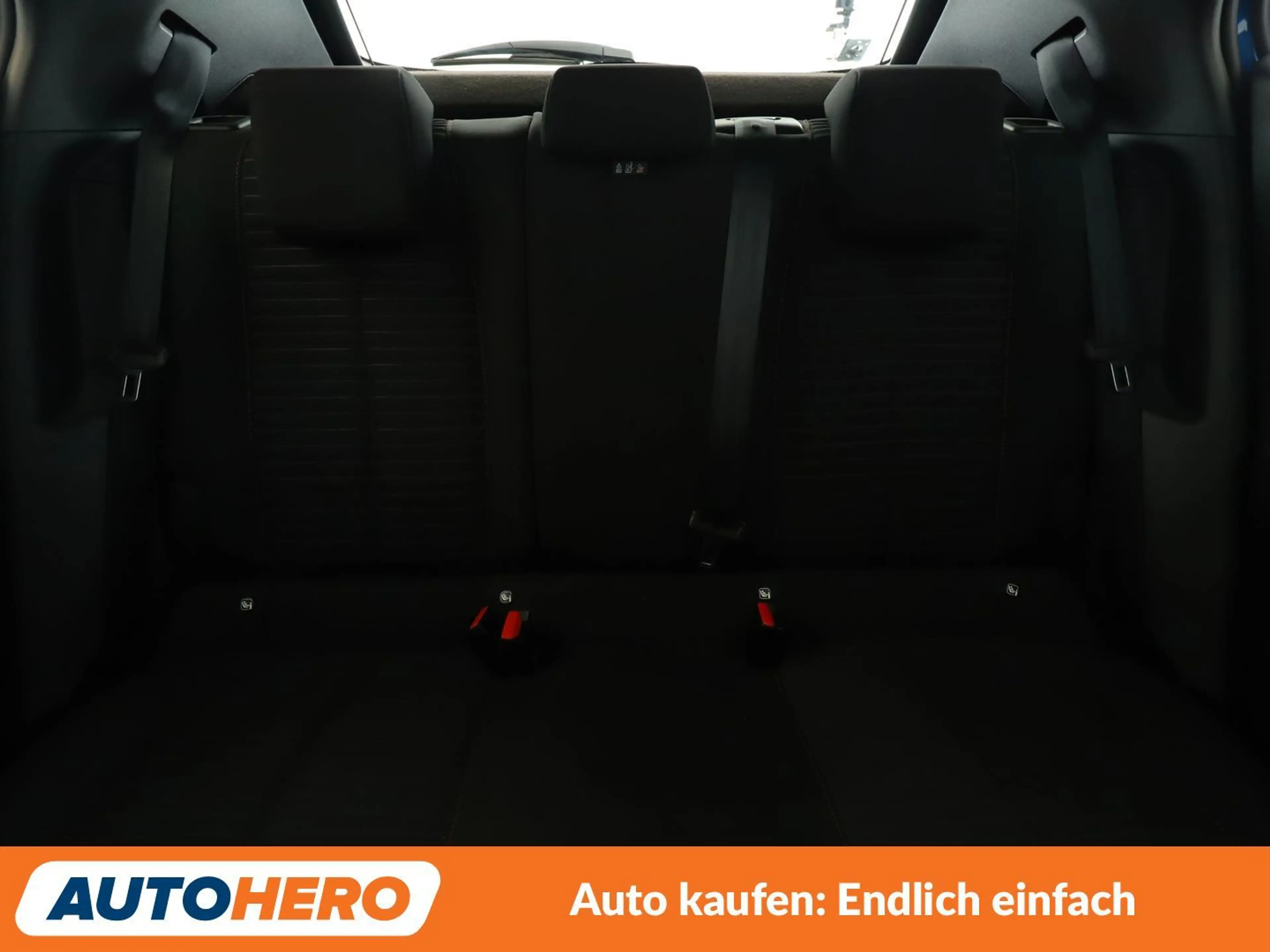 Peugeot e-2008 electric drive 100 kW e Active Aut.*TEMPO*PDC*SHZ* — photo 15