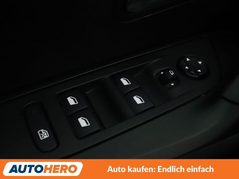 Peugeot e-2008 electric drive 100 kW e Active Aut.*TEMPO*PDC*SHZ* — photo 25