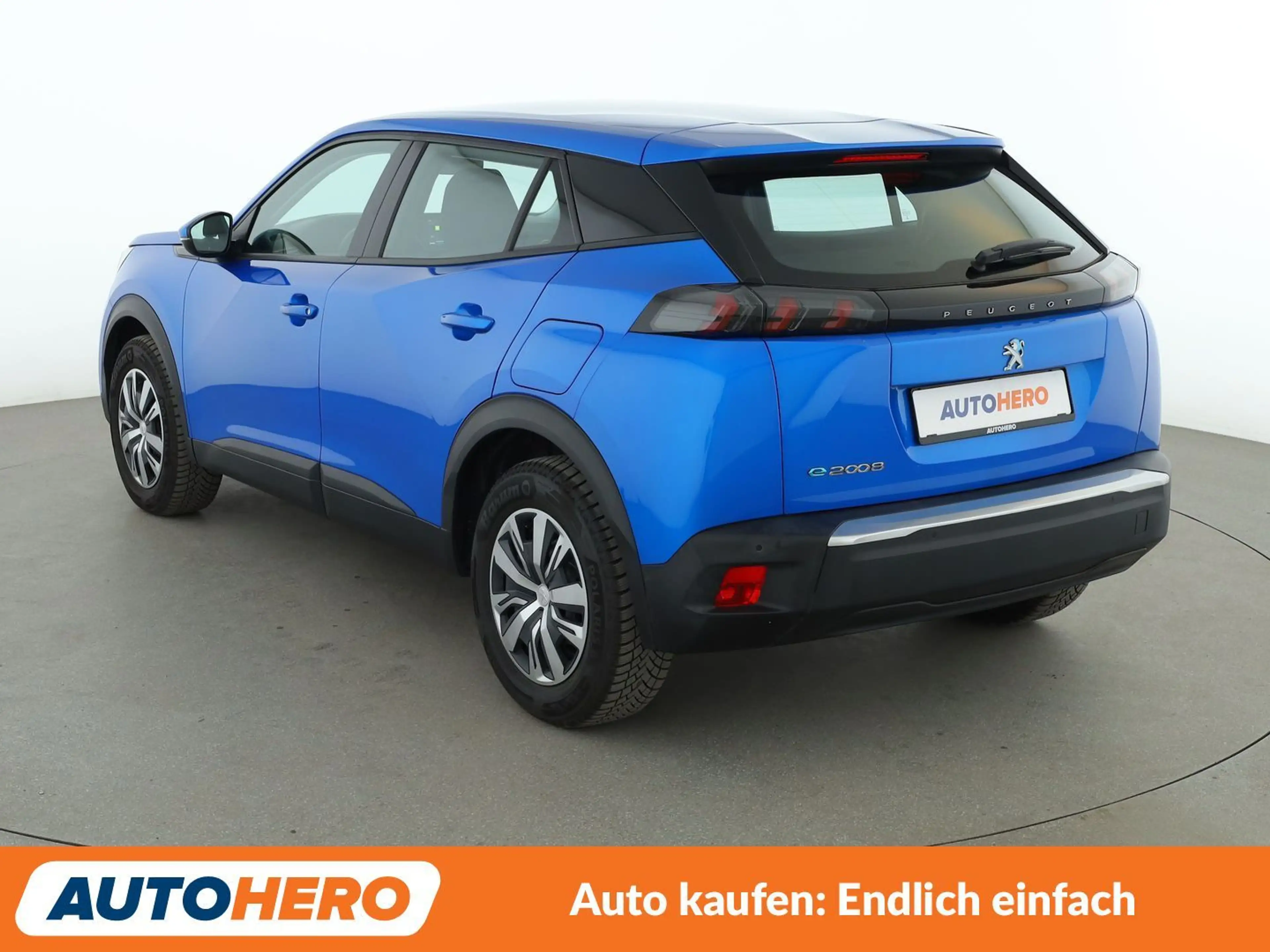 Peugeot e-2008 electric drive 100 kW e Active Aut.*TEMPO*PDC*SHZ* — photo 4