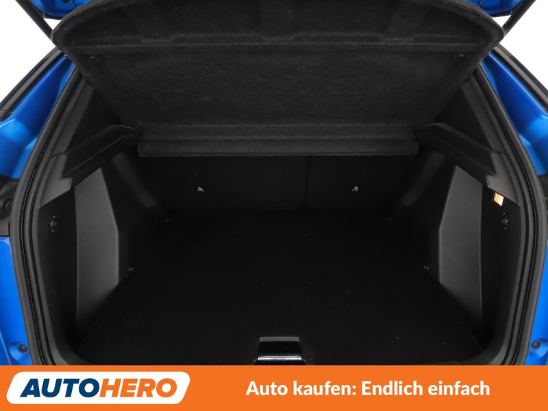 Peugeot e-2008 electric drive 100 kW e Active Aut.*TEMPO*PDC*SHZ* — photo 17