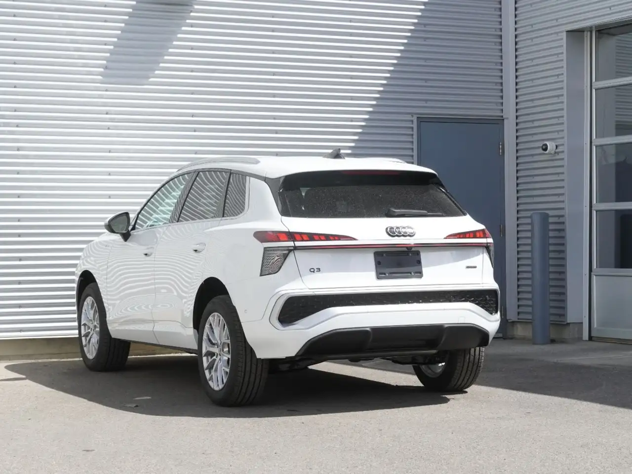 Audi Q3 снимка Audi Q3