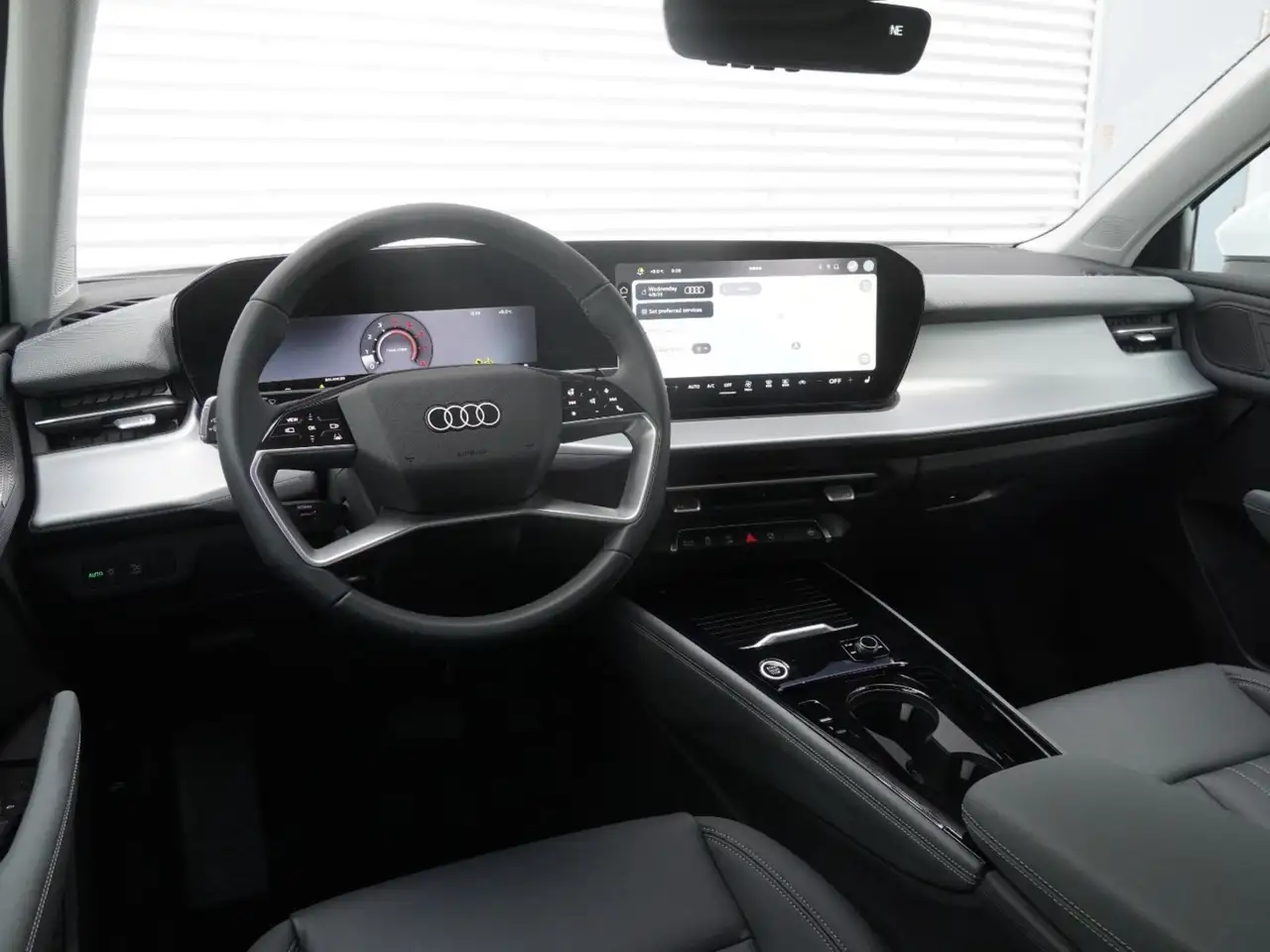 Audi Q3 снимка Audi Q3