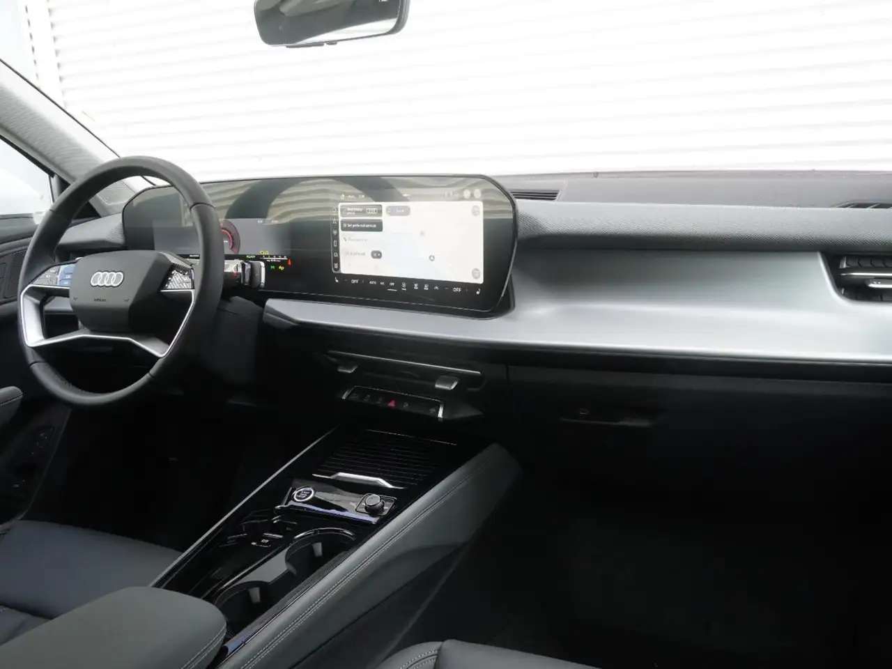 Audi Q3 снимка Audi Q3