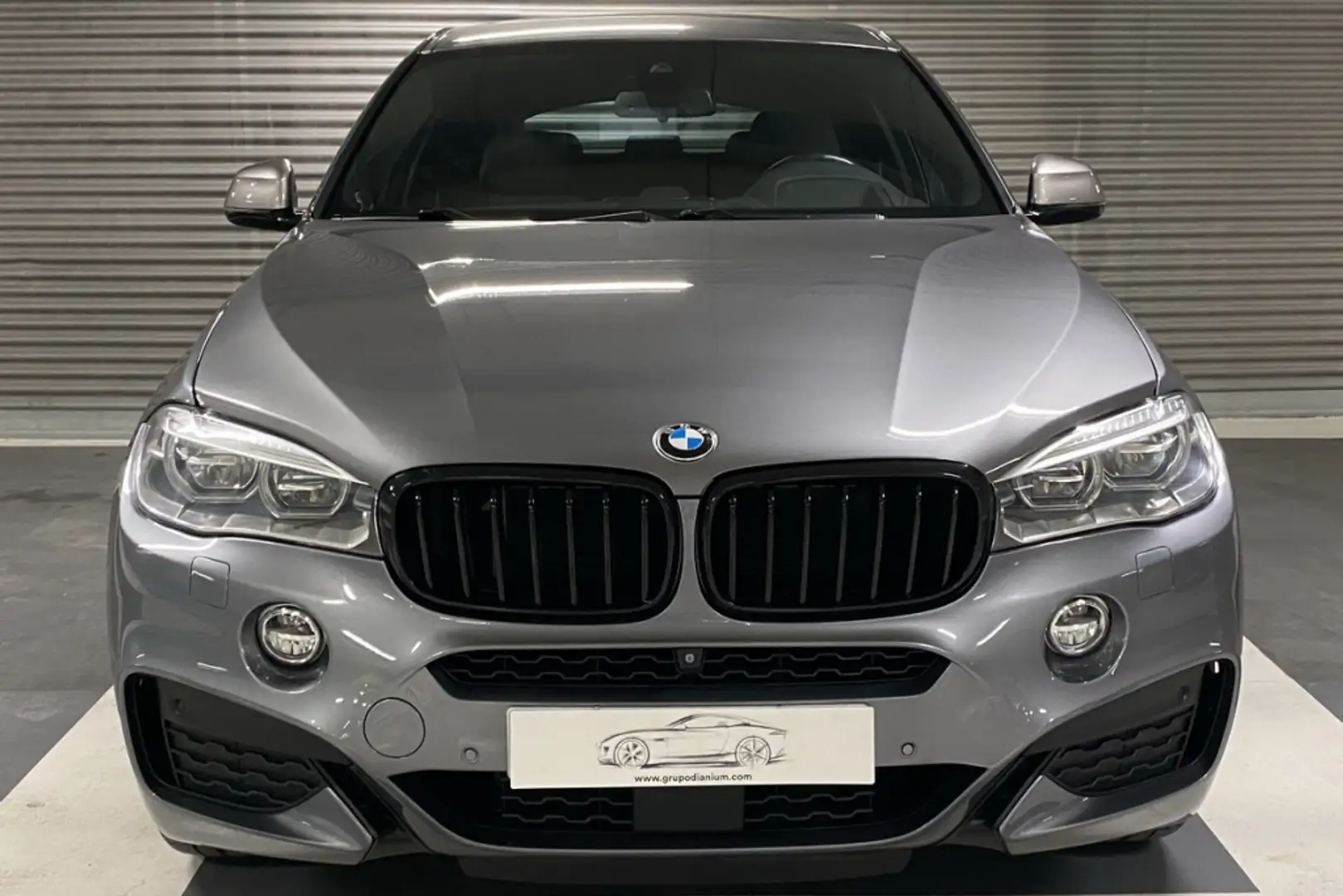 BMW X6 xDrive M50dA Gris - 2