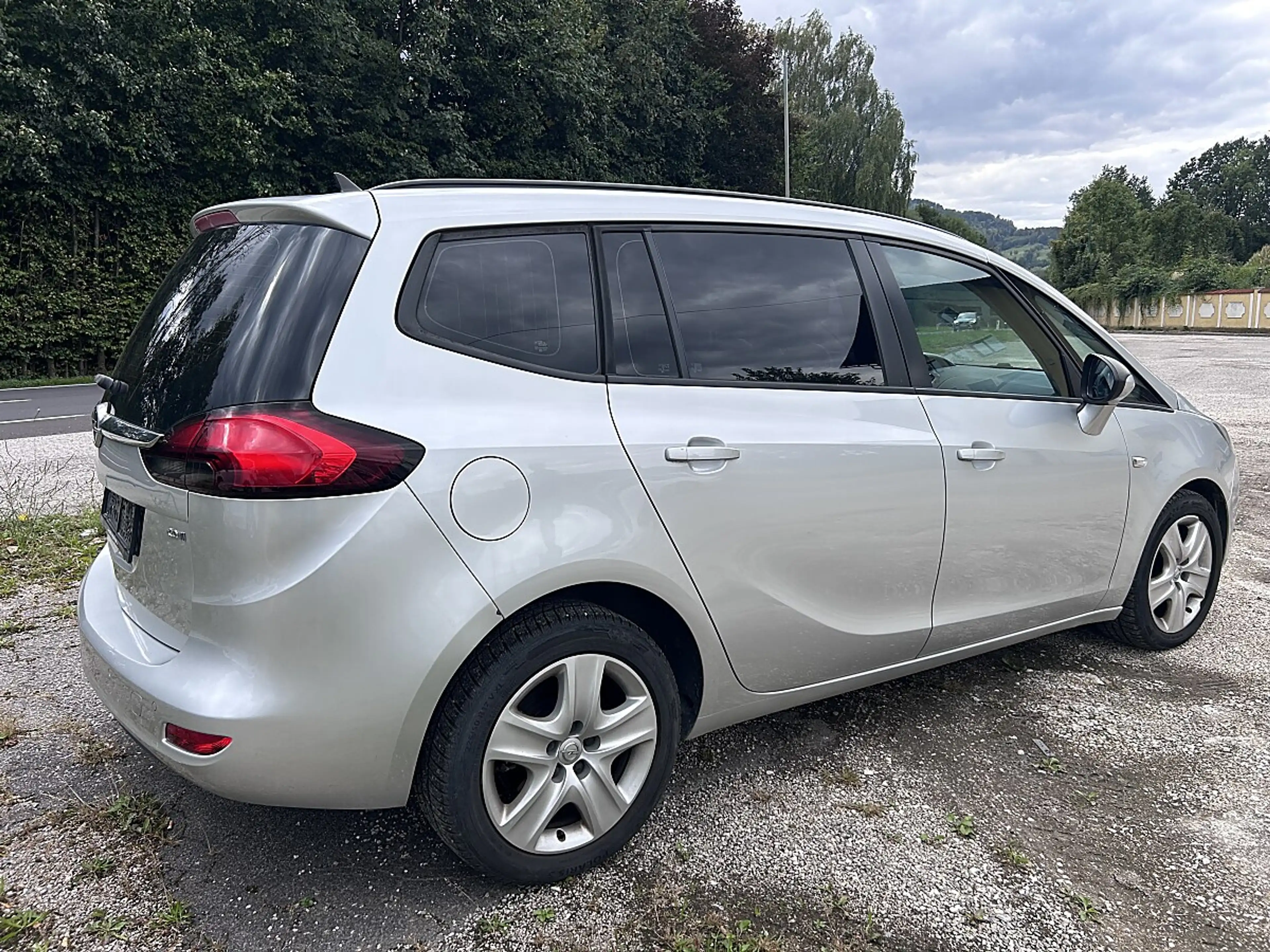 Opel Zafira Tourer 1,6 CDTI Ecotec Cool&Sound Start/Stop — photo 5