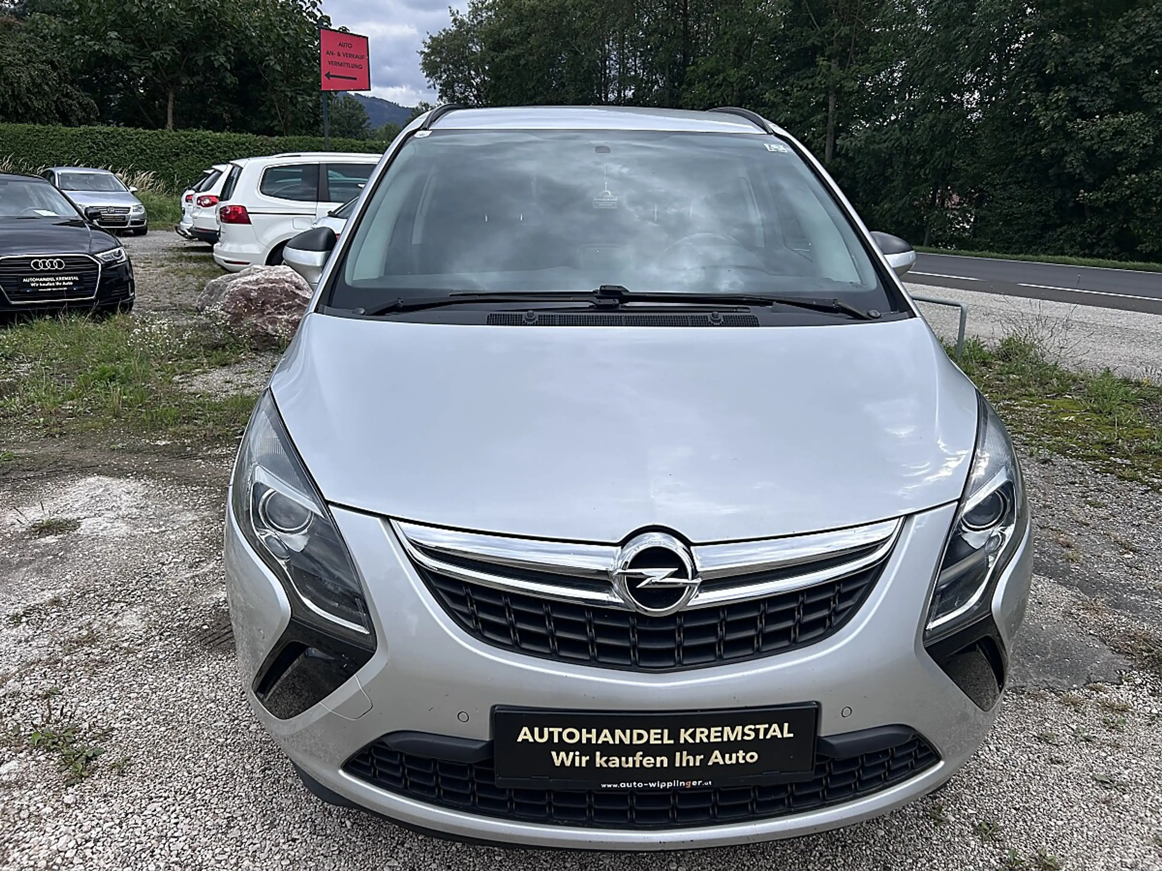 Opel Zafira Tourer 1,6 CDTI Ecotec Cool&Sound Start/Stop — photo 3