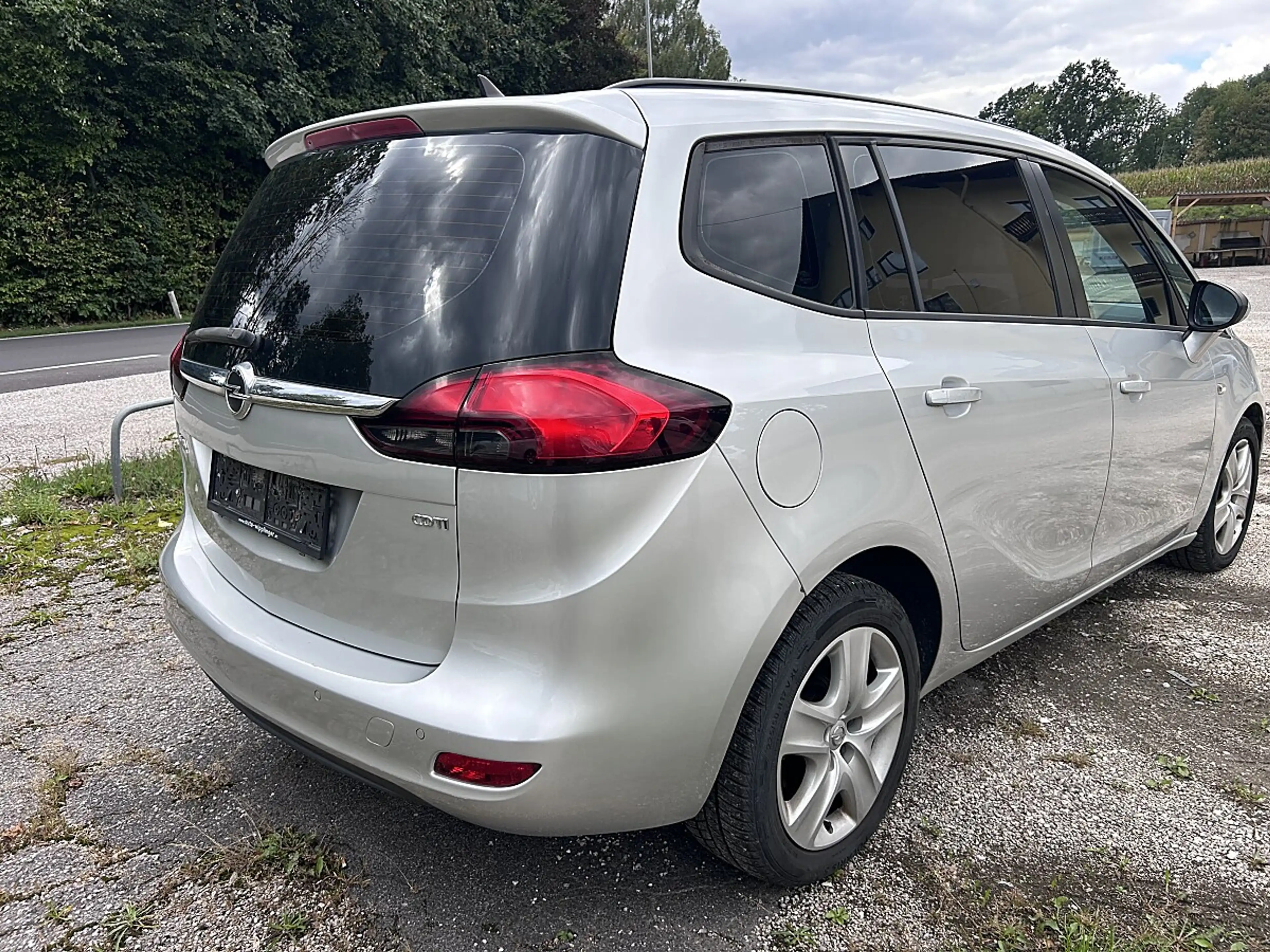 Opel Zafira Tourer 1,6 CDTI Ecotec Cool&Sound Start/Stop — photo 4
