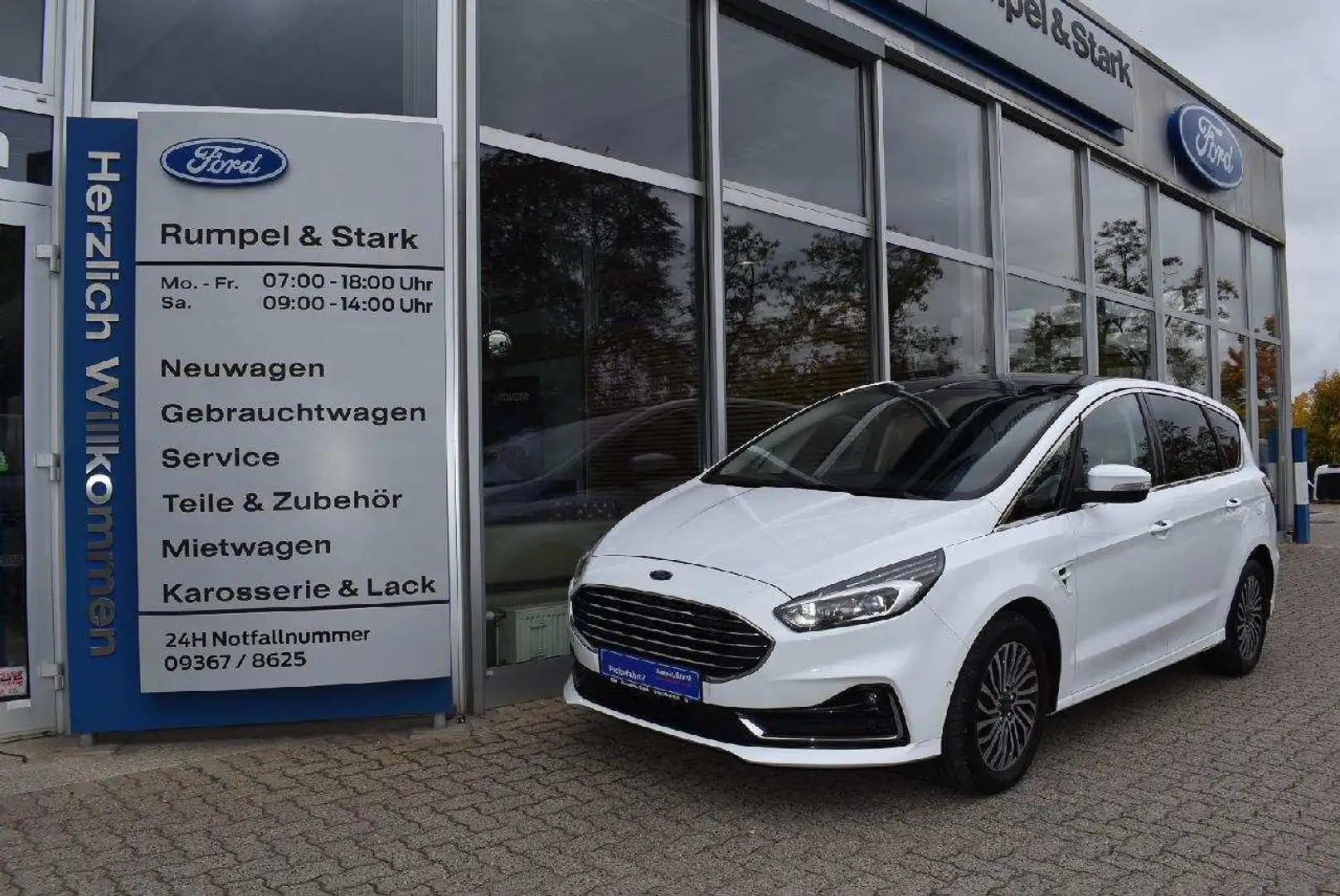 Ford S-Max Titanium Weiß - 1