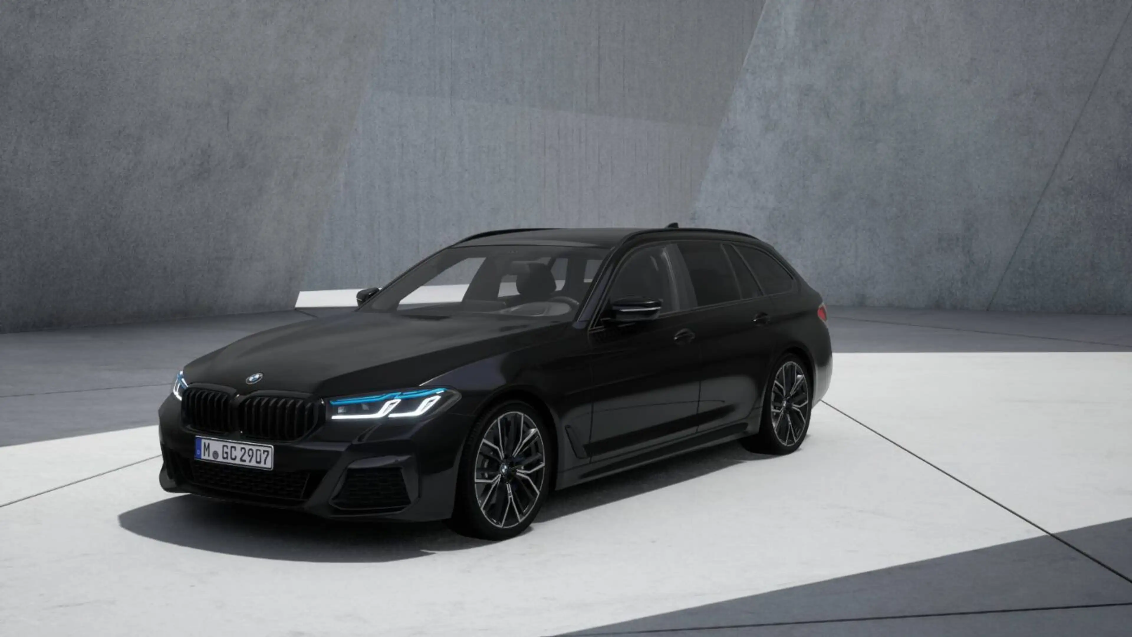 BMW 520 d xDrive Touring M-Sport PRO Laser Luftfed. StHzg — photo 2