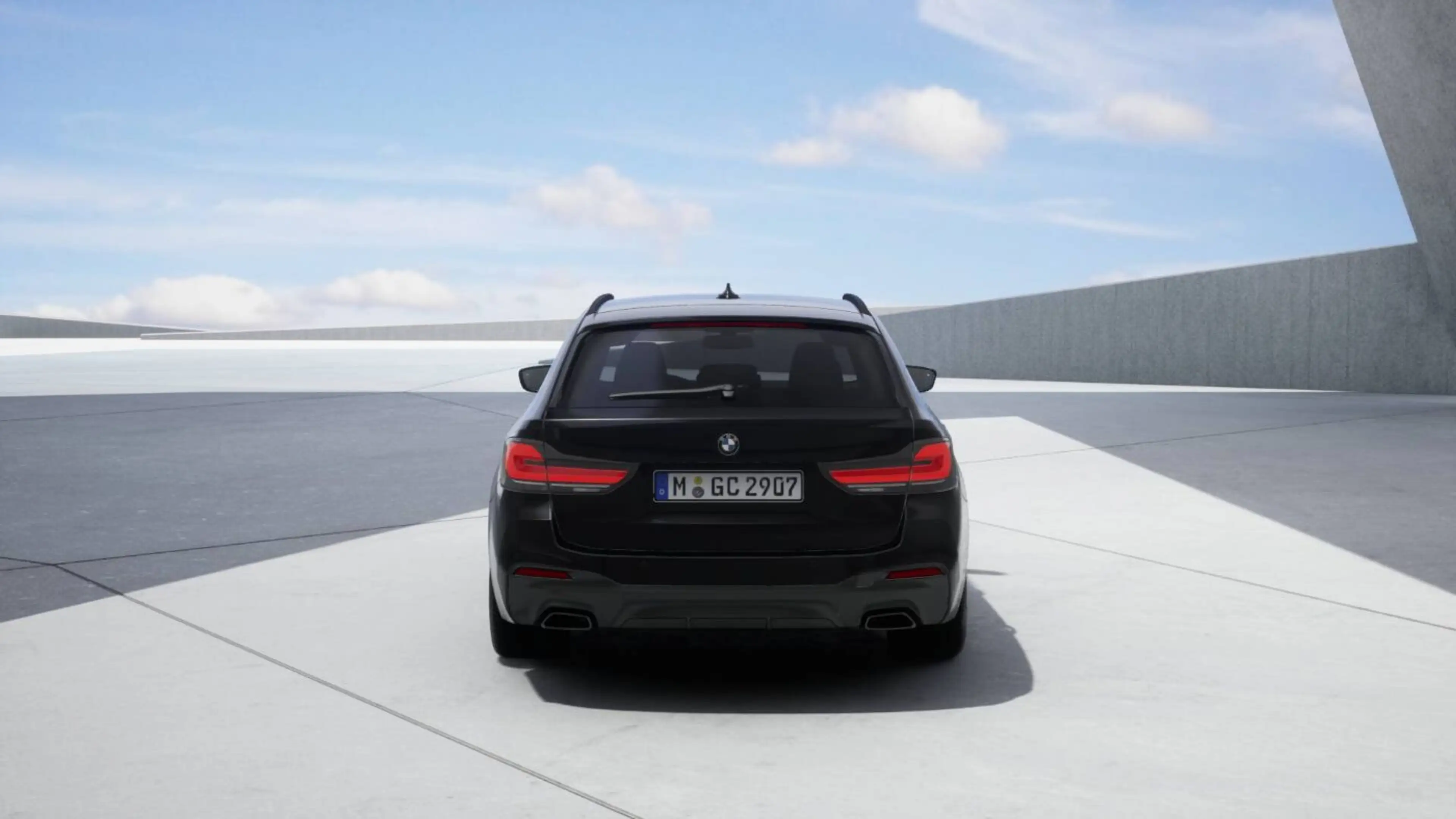 BMW 520 d xDrive Touring M-Sport PRO Laser Luftfed. StHzg — photo 6
