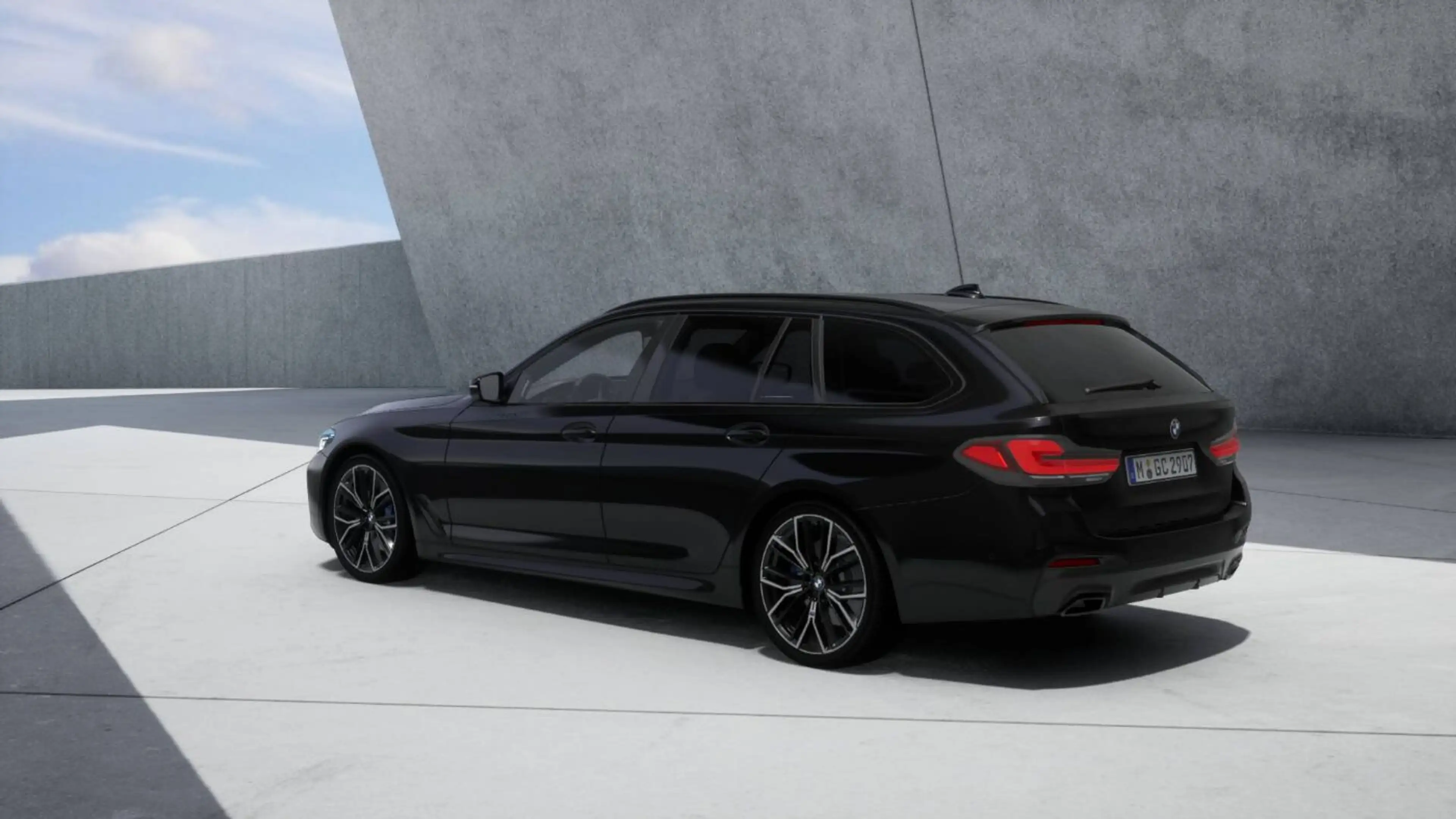 BMW 520 d xDrive Touring M-Sport PRO Laser Luftfed. StHzg — photo 3