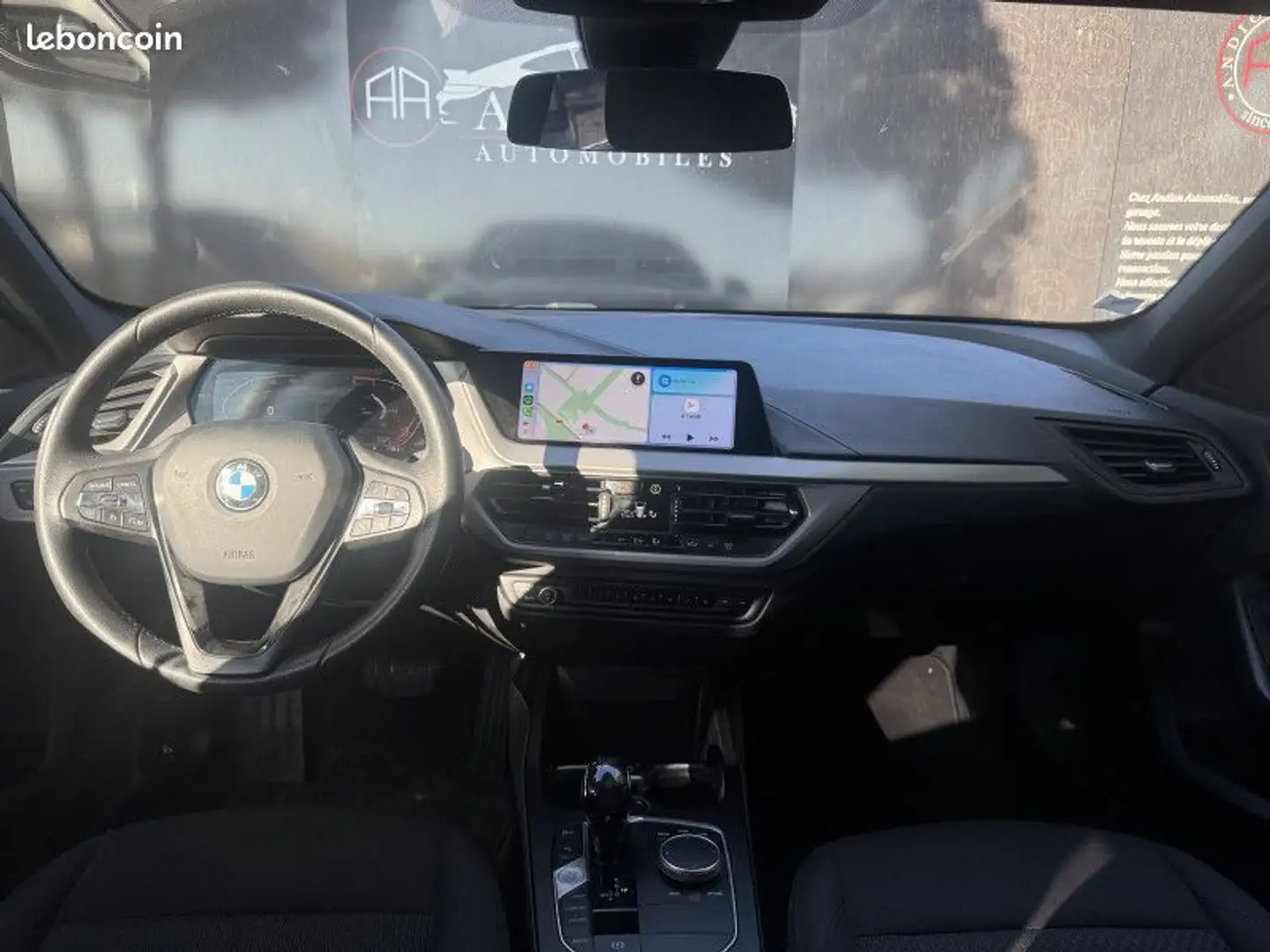 BMW 116 SERIE (F40) 116DA 116CH LOUNGE DKG7 Zwart - 2