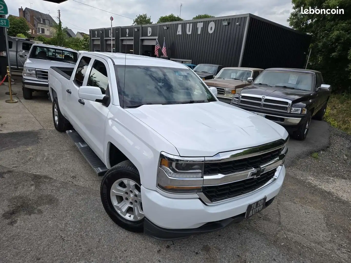 Chevrolet Silverado 4X4 1500 5.3 V8 360ch 4 portes Blanc - 1