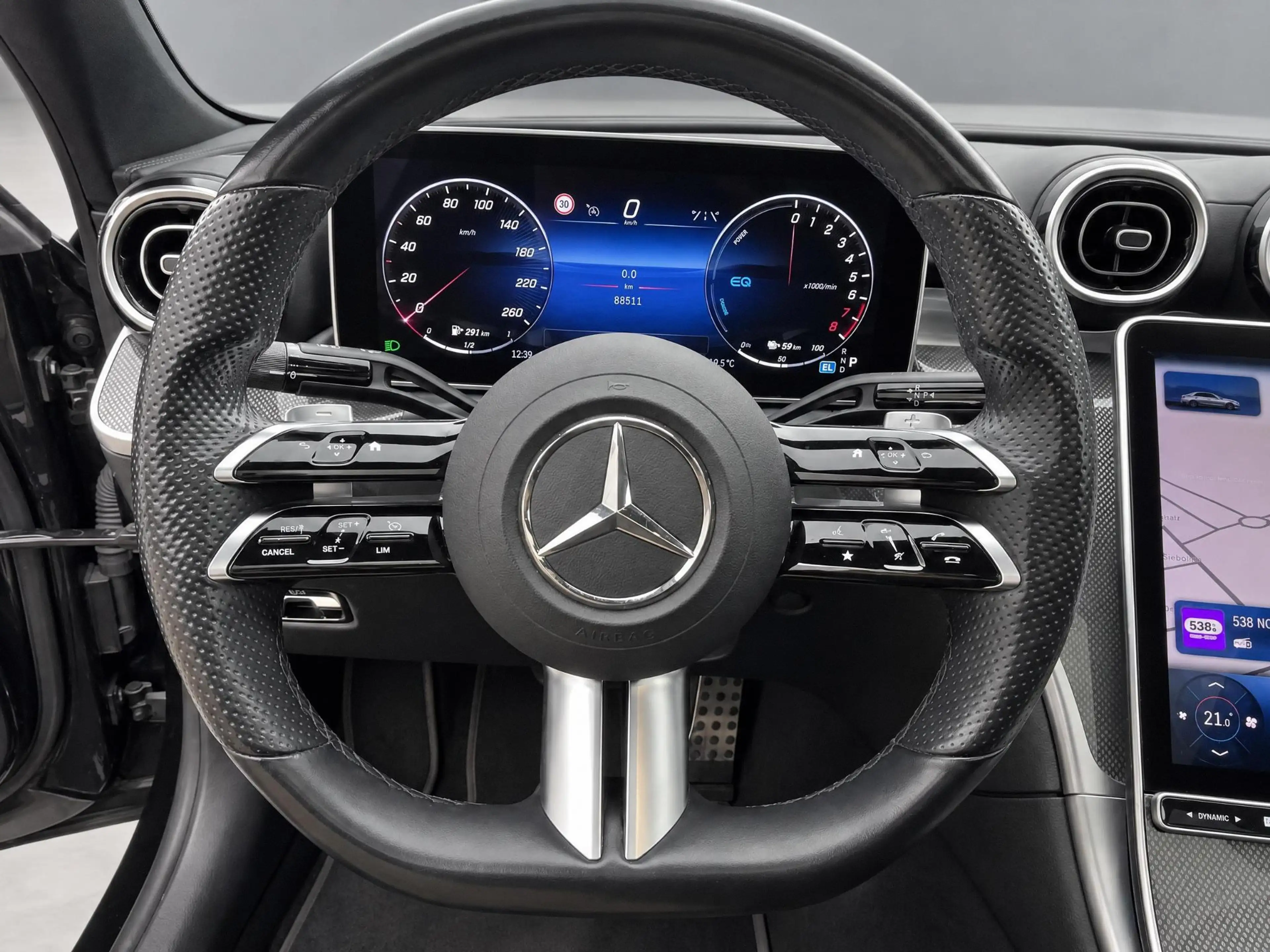 Mercedes-Benz C 300 e AMG Line | Panoramadak | Nightpakket | — photo 9