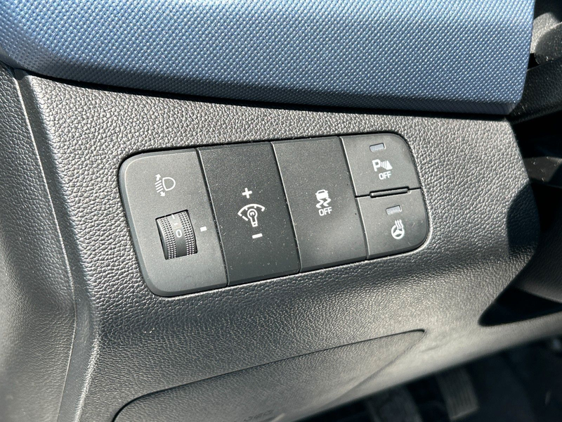 Hyundai i10 1.2 YES! Klimaauto. Sitzheizung Tempomat — photo 13