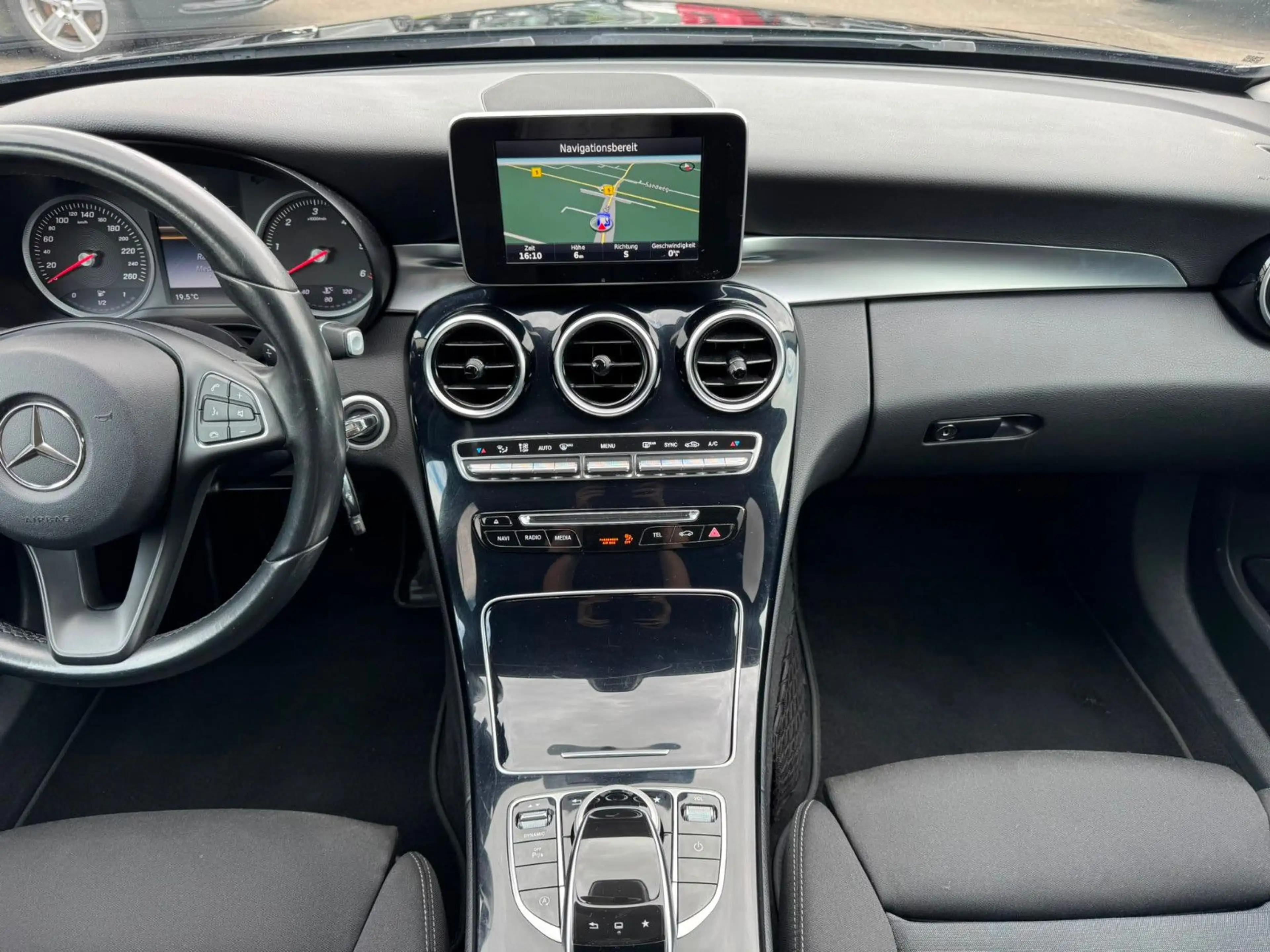 Mercedes-Benz C 200 T-Modell HU+SERVICE NEU/AHK/TEMPOMAT/NAVI — photo 13