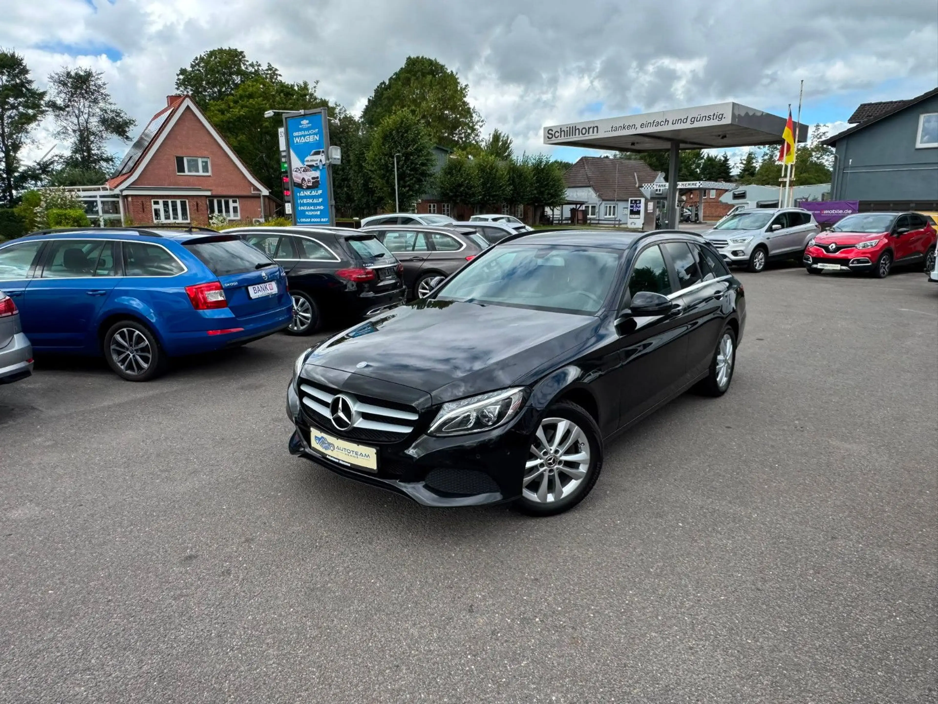 Mercedes-Benz C 200 T-Modell HU+SERVICE NEU/AHK/TEMPOMAT/NAVI