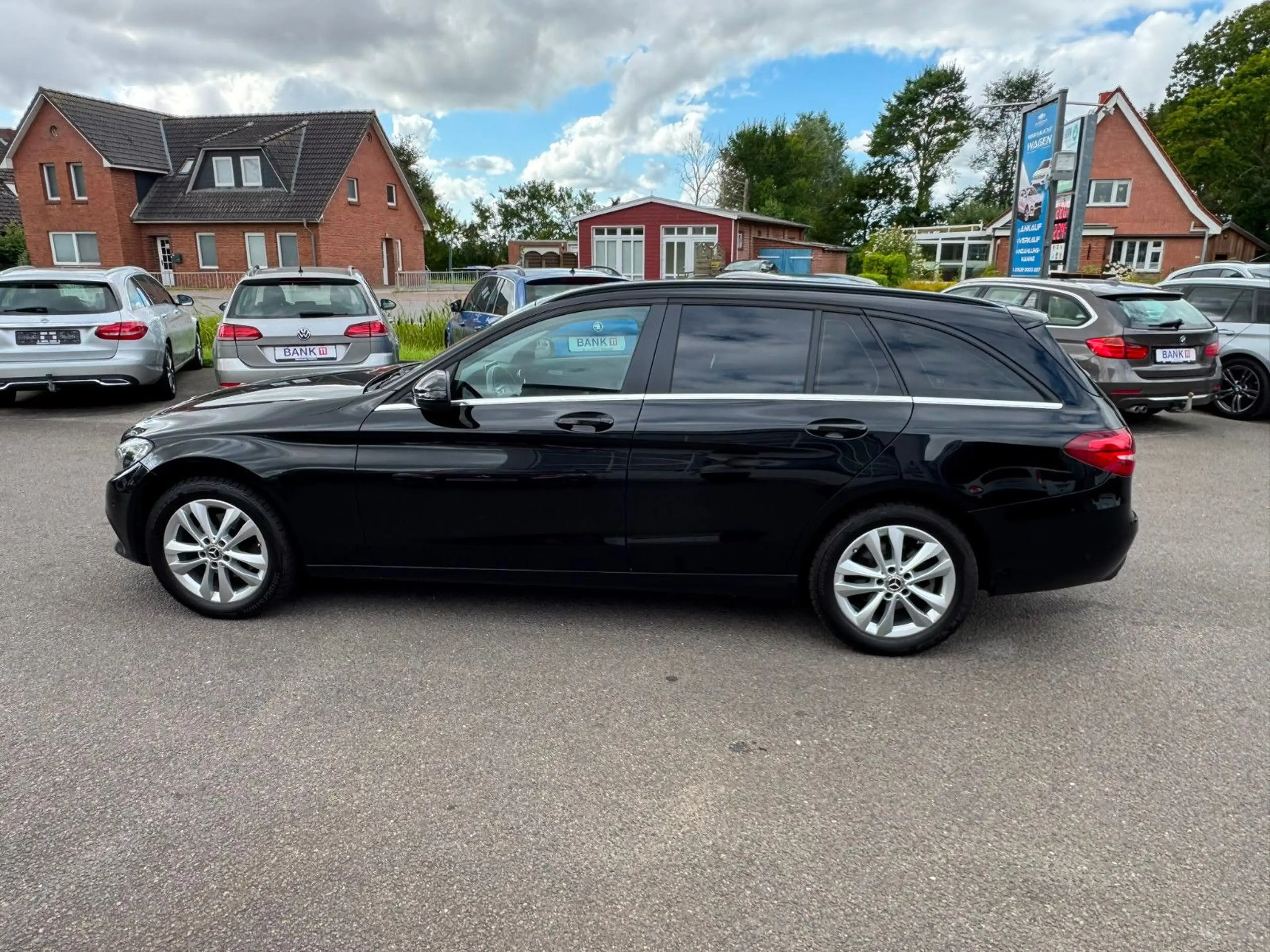 Mercedes-Benz C 200 T-Modell HU+SERVICE NEU/AHK/TEMPOMAT/NAVI — photo 8