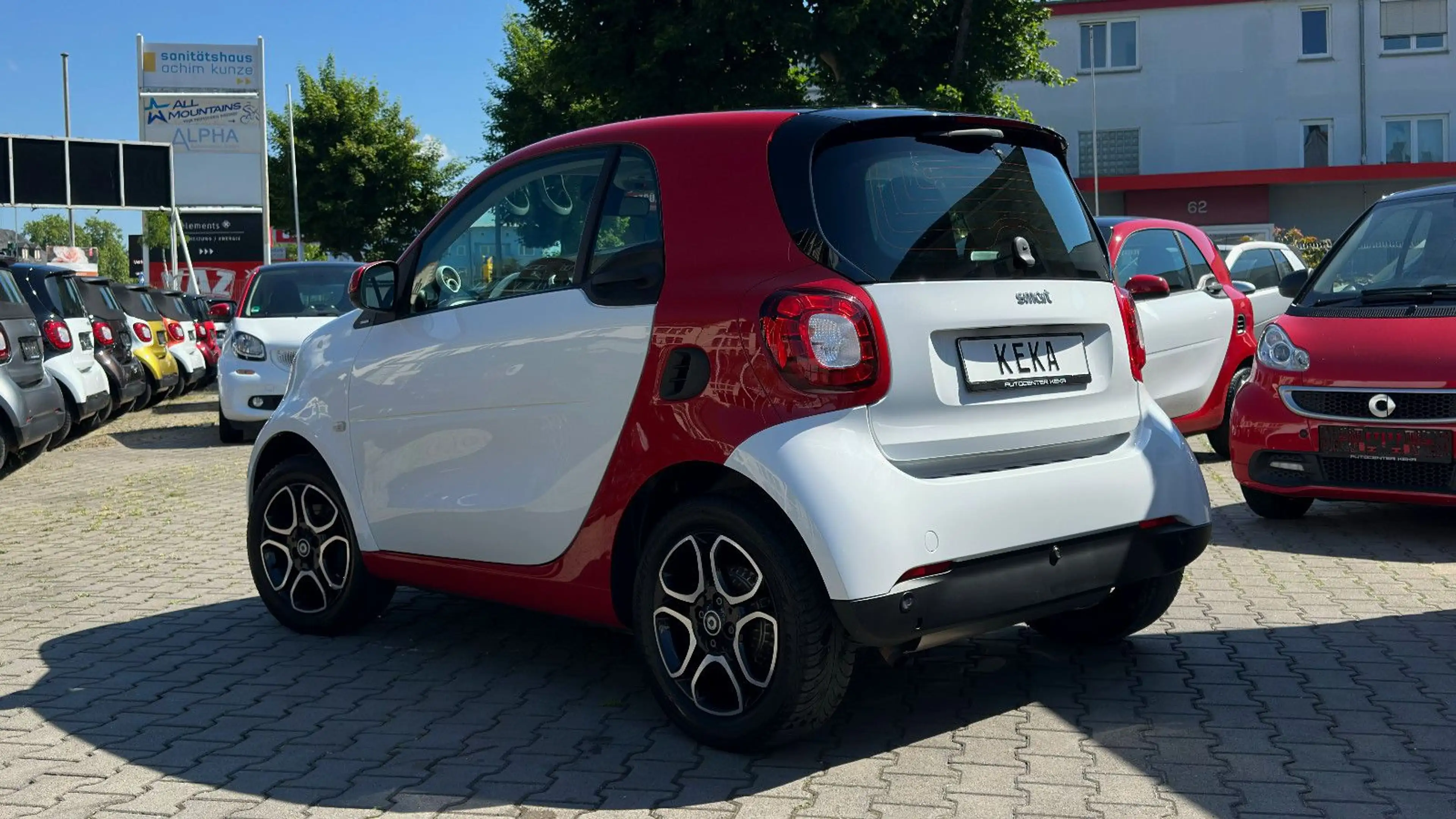 smart forTwo Coupé TURBO DCT WHITE & RED EDITION! NUR 34 TKM! — photo 2