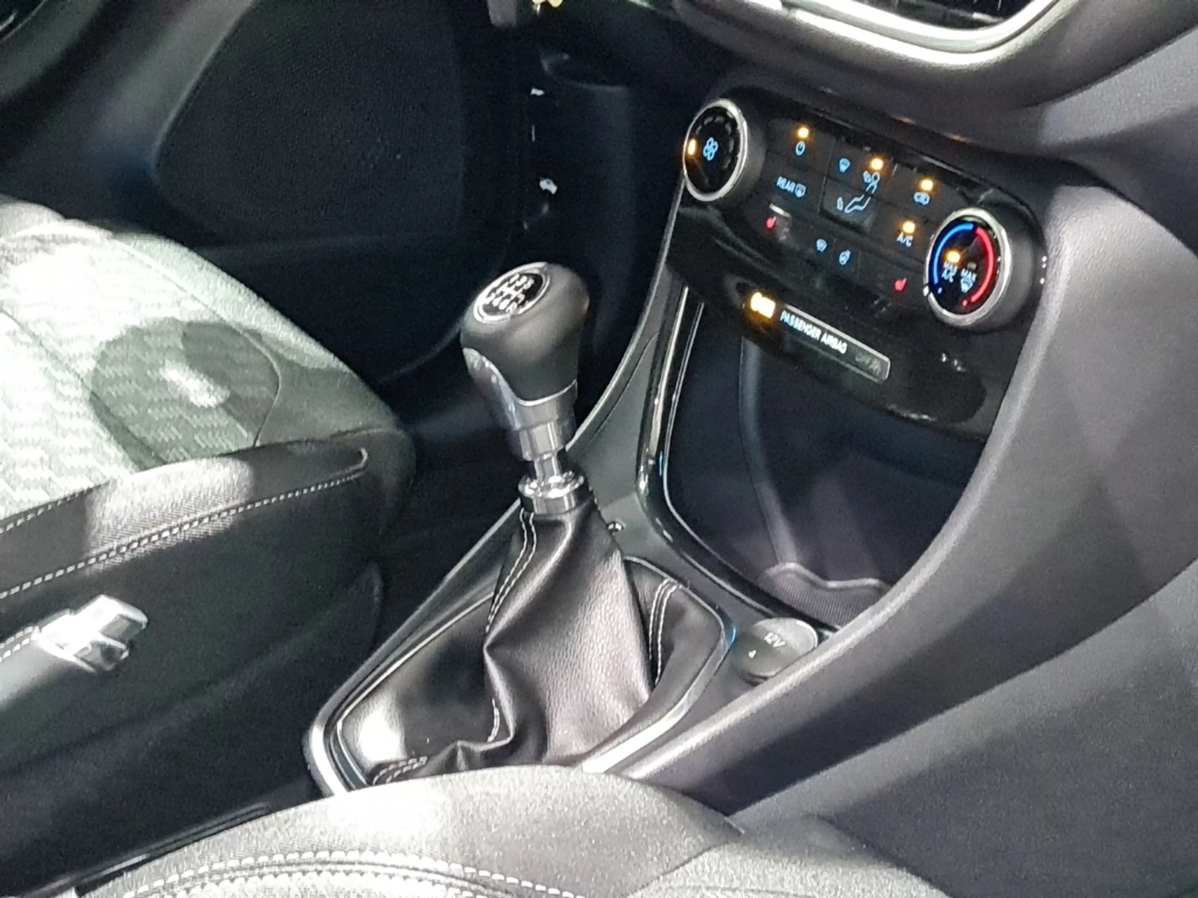Ford Puma 1.0 MHEV Titanium*SITZHZG*NAVI*TEMPOMAT* — photo 7